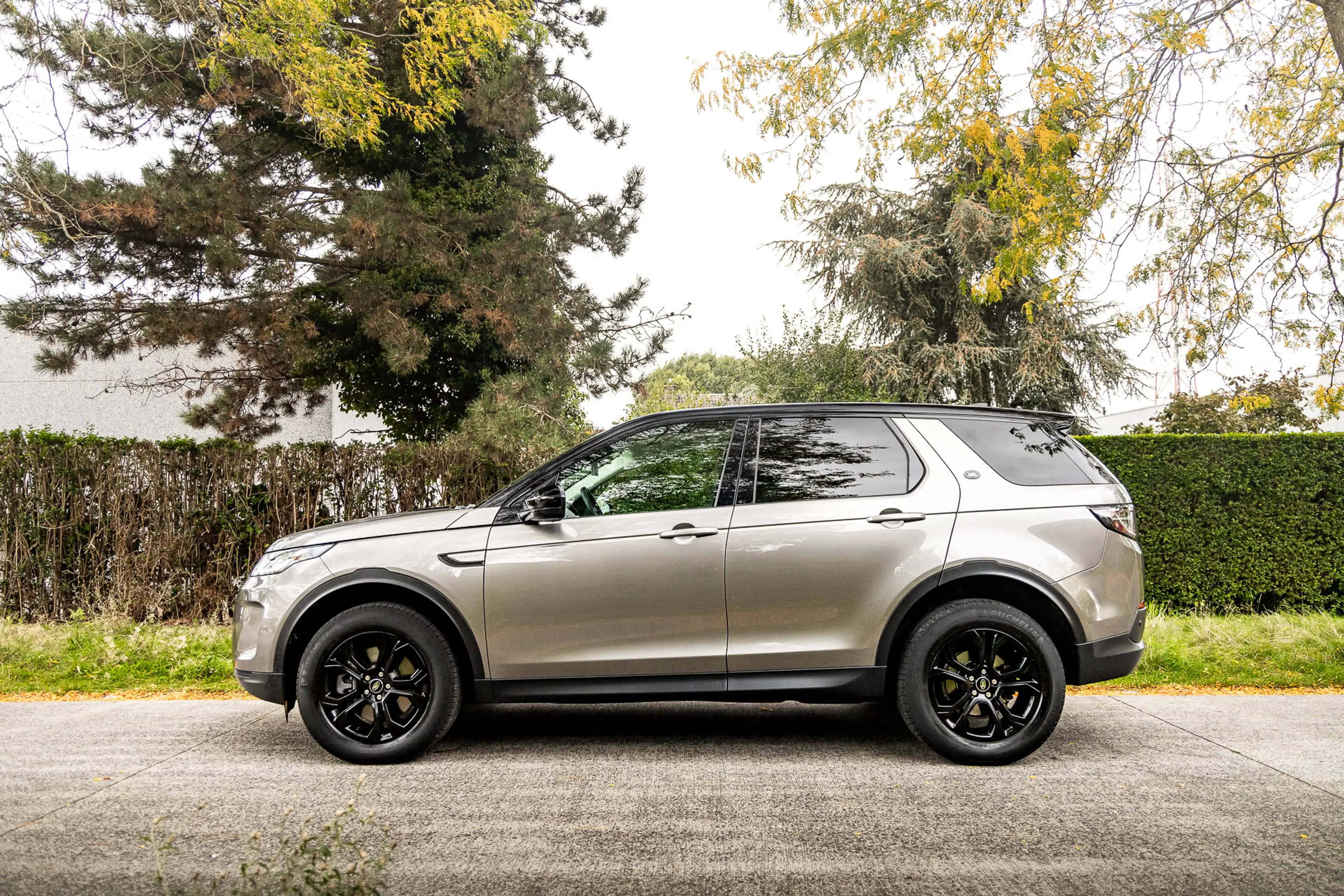 Land Rover Discovery Sport 4WD P200 S * Trekhaak * LED * Camera * Navi * — photo 9