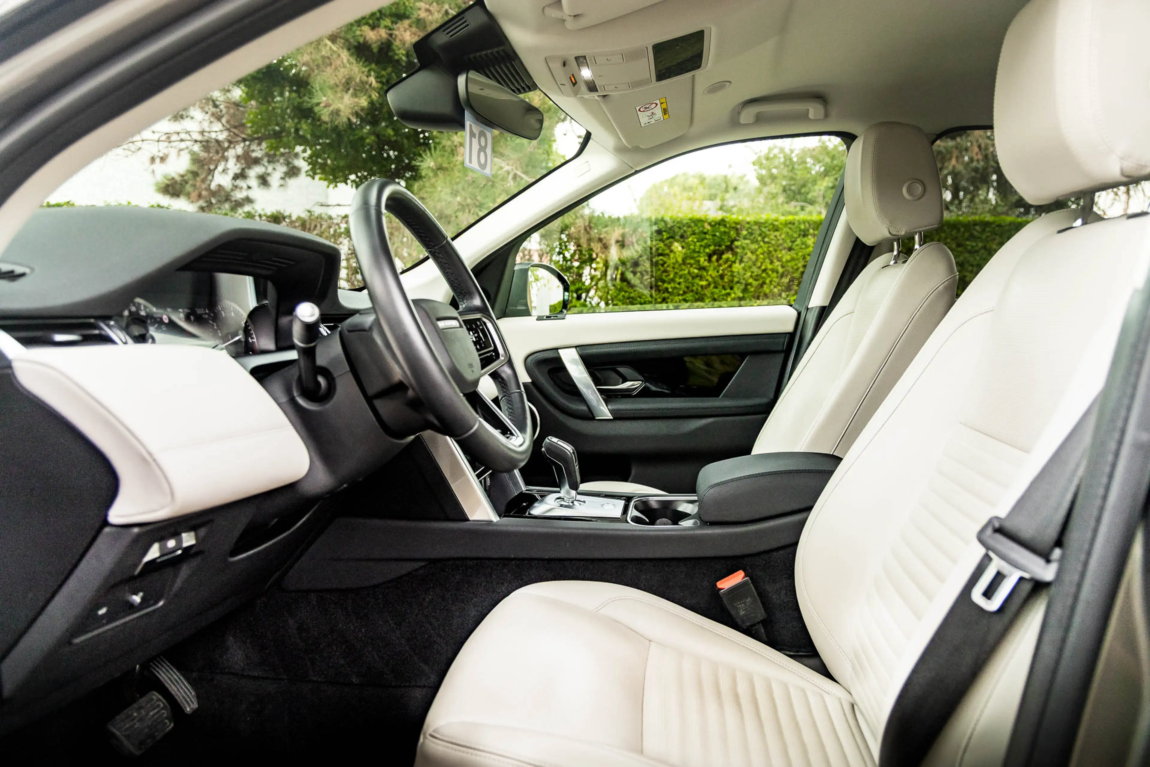 Land Rover Discovery Sport 4WD P200 S * Trekhaak * LED * Camera * Navi * — photo 5
