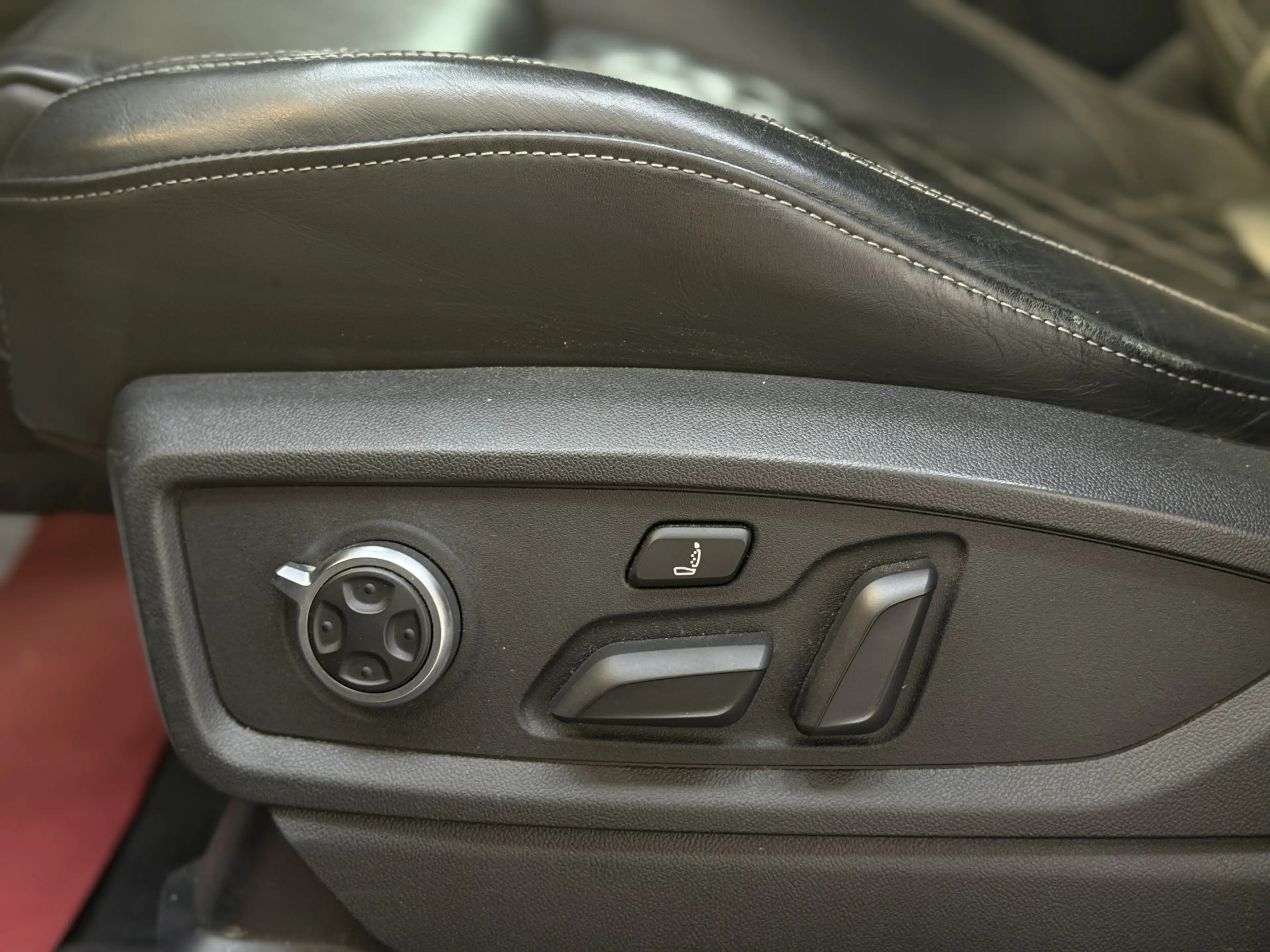 Audi SQ5 3.0 TFSI quattro|VOLL|Massage|3J.Garantie| — photo 18