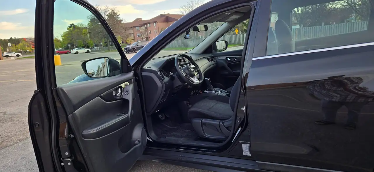 Nissan Rogue photo Nissan Rogue