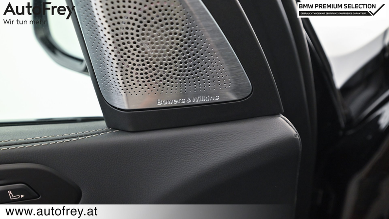 BMW X7 xDrive40d — photo 15