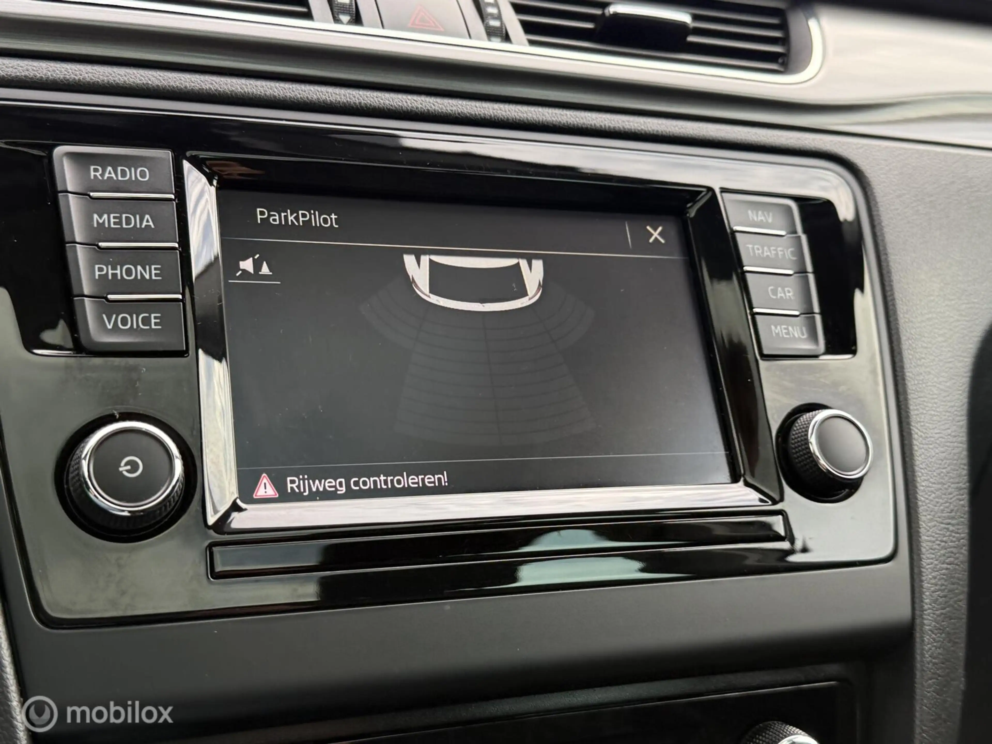 Skoda Rapid/Spaceback 1.0 TSI Greentech Clever Pano Stoelverw — photo 10