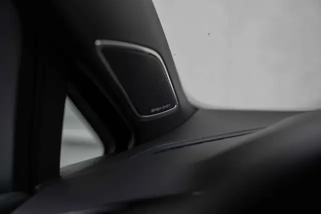 Volkswagen Golf view 15