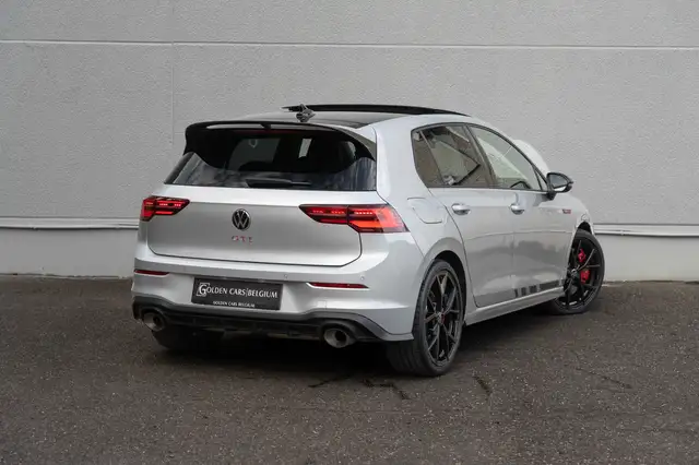Volkswagen Golf view 8