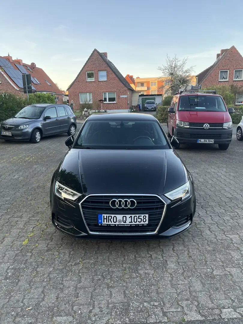 Audi A3 Sportback 30 1.6 tdi Admired 116cv Schwarz - 1