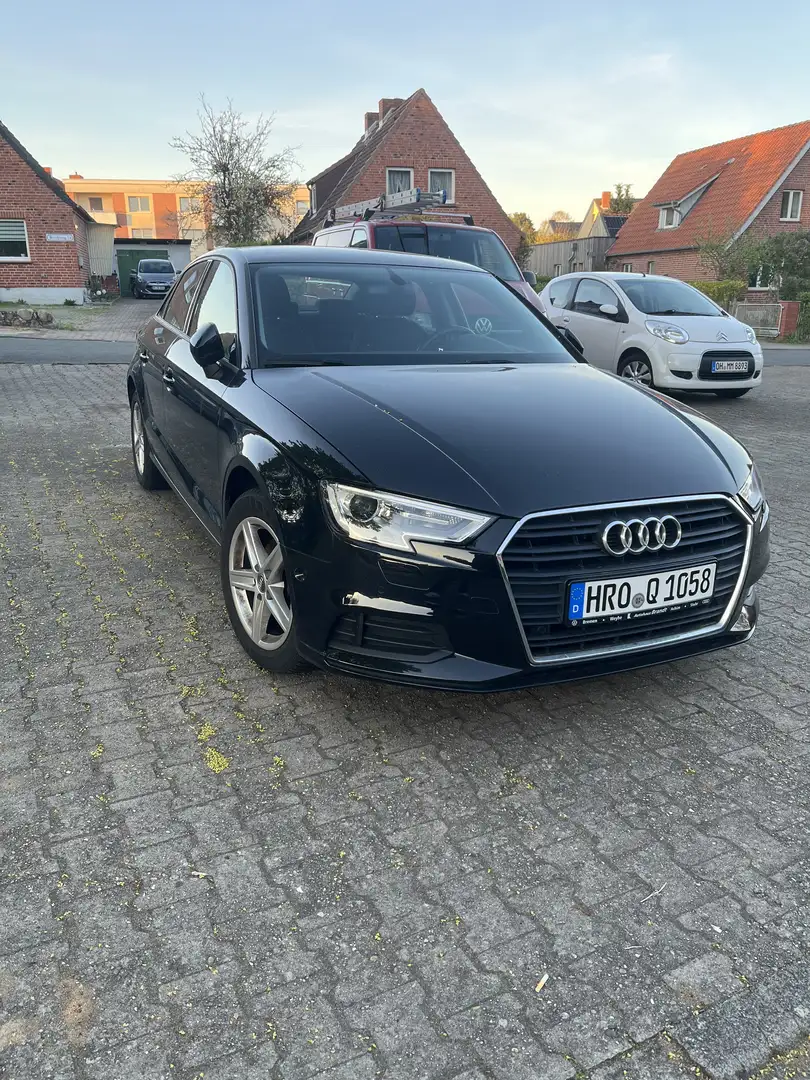 Audi A3 Sportback 30 1.6 tdi Admired 116cv Schwarz - 2