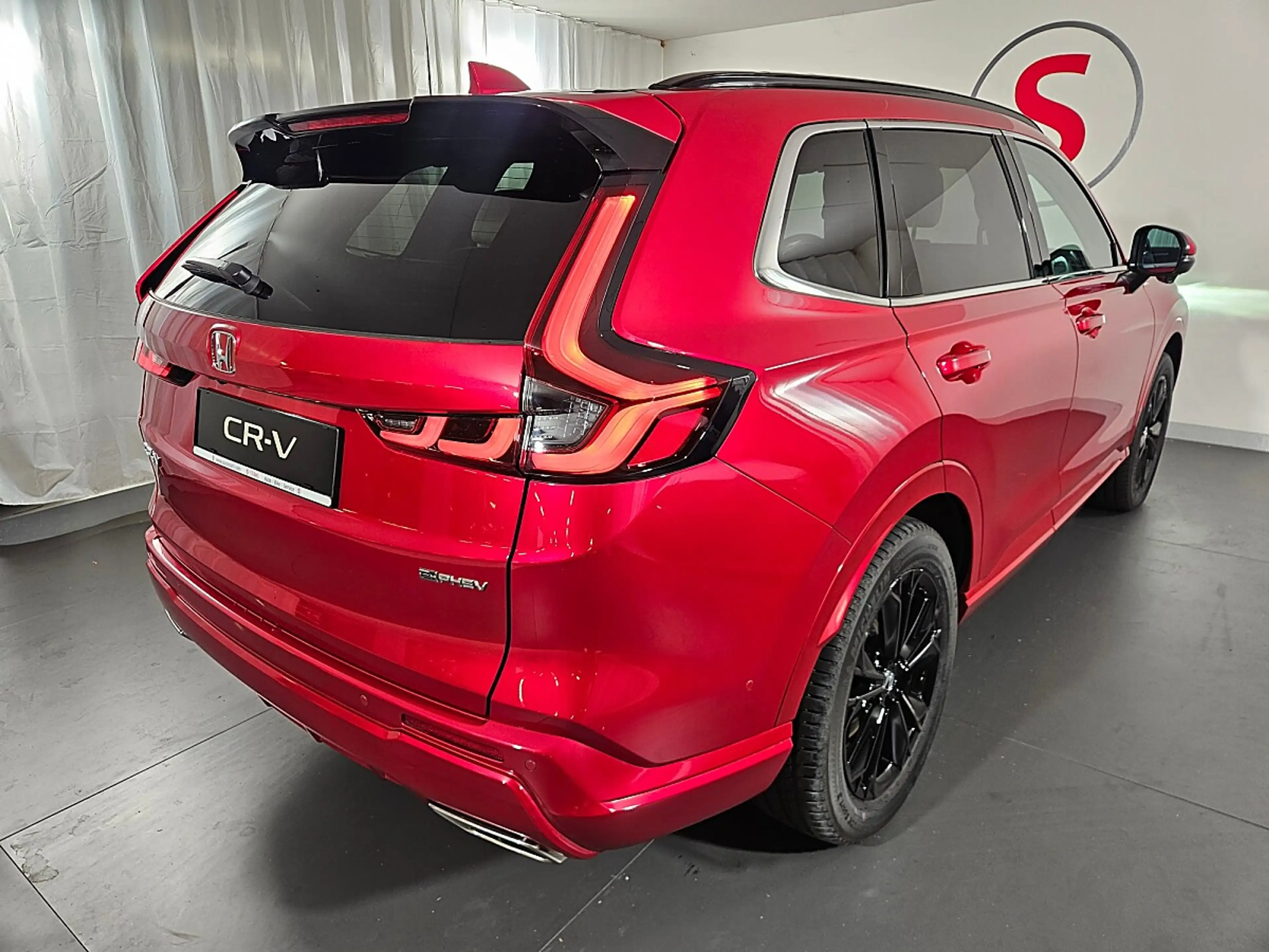Honda CR-V 2,0 i-MMD e:PHEV Advance Tech Aut. — photo 2