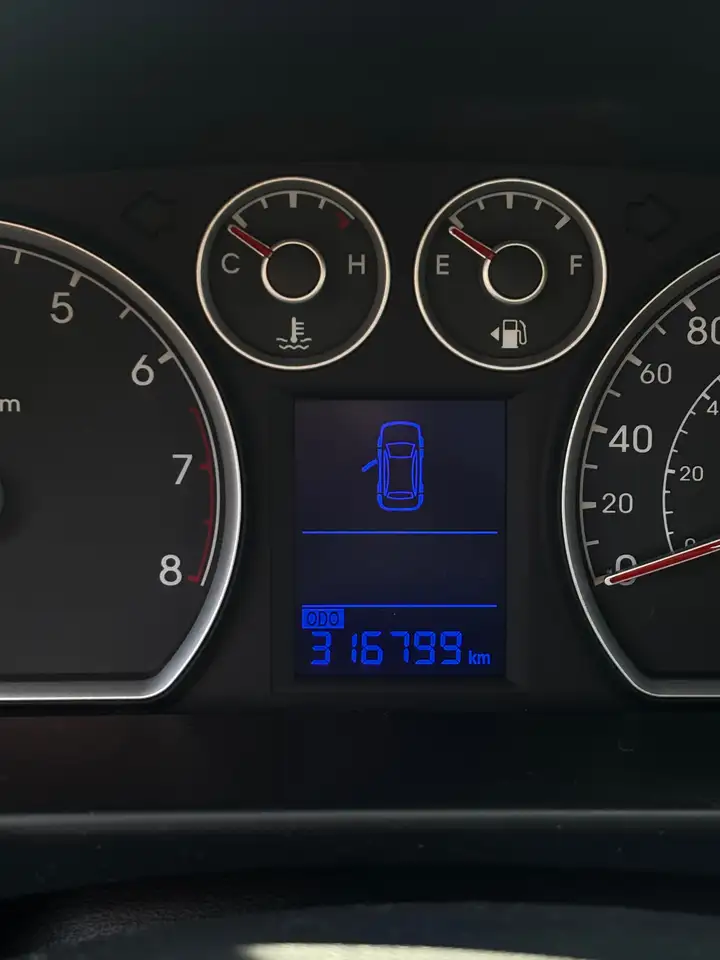 Hyundai ELANTRA снимка Hyundai ELANTRA