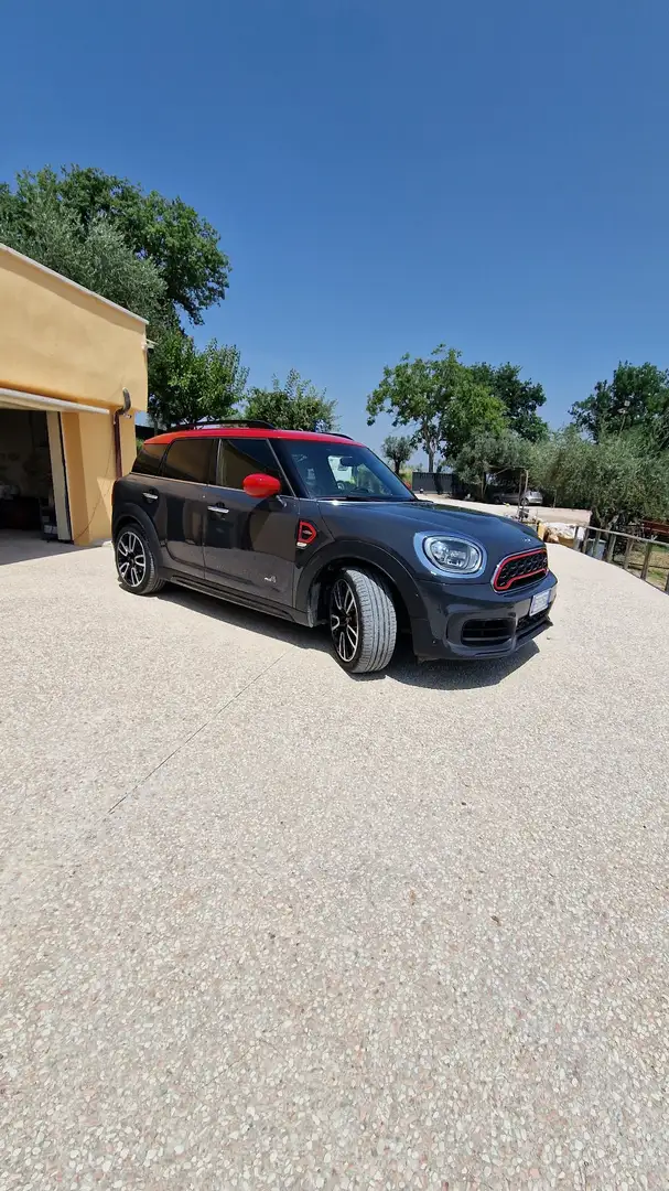 MINI JCW Countryman All4 - 2