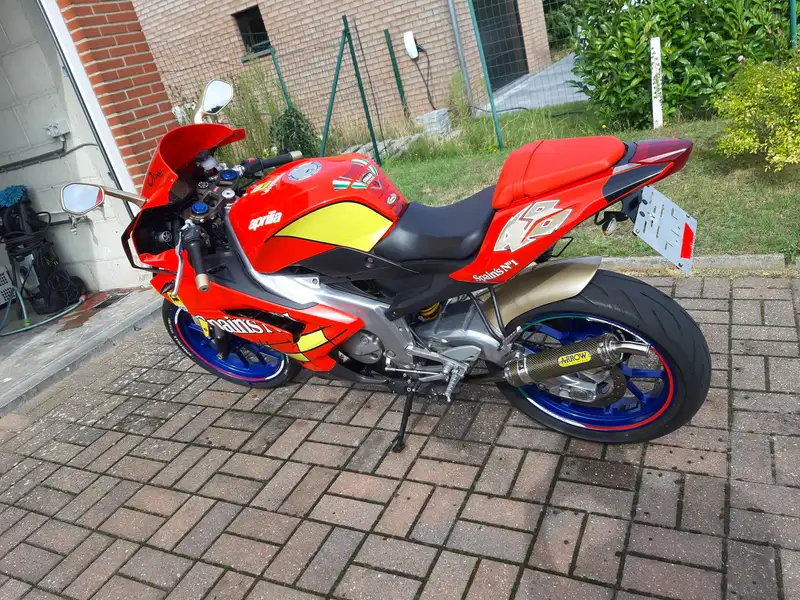 Aprilia RS 125 - foto 2