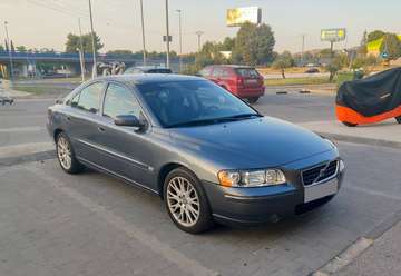 S60 2.5 T5 Momentum Momentum