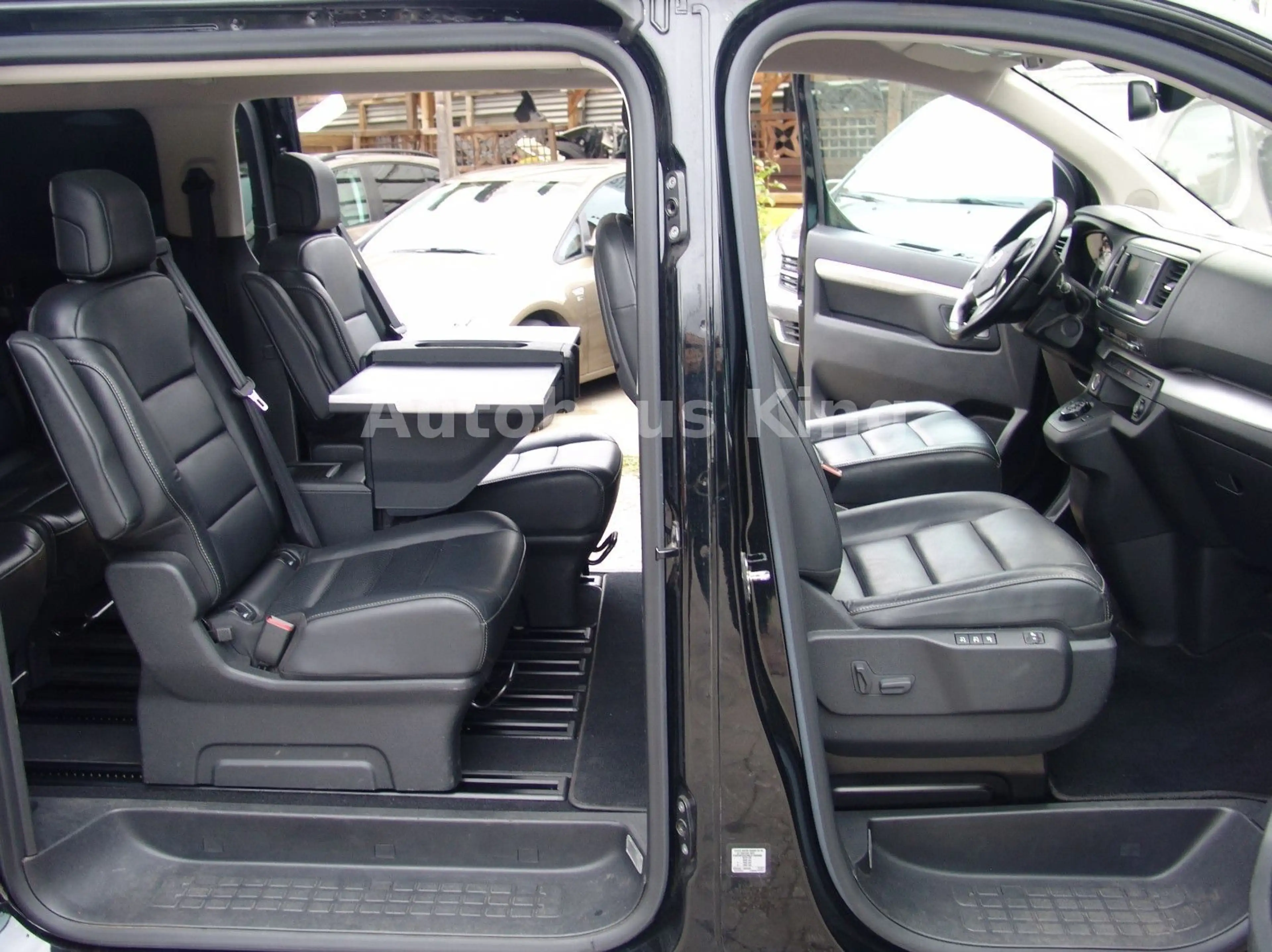 Toyota Proace Verso L2 Executive VIP-AUT/7Si/PANO/2S-tü — photo 10