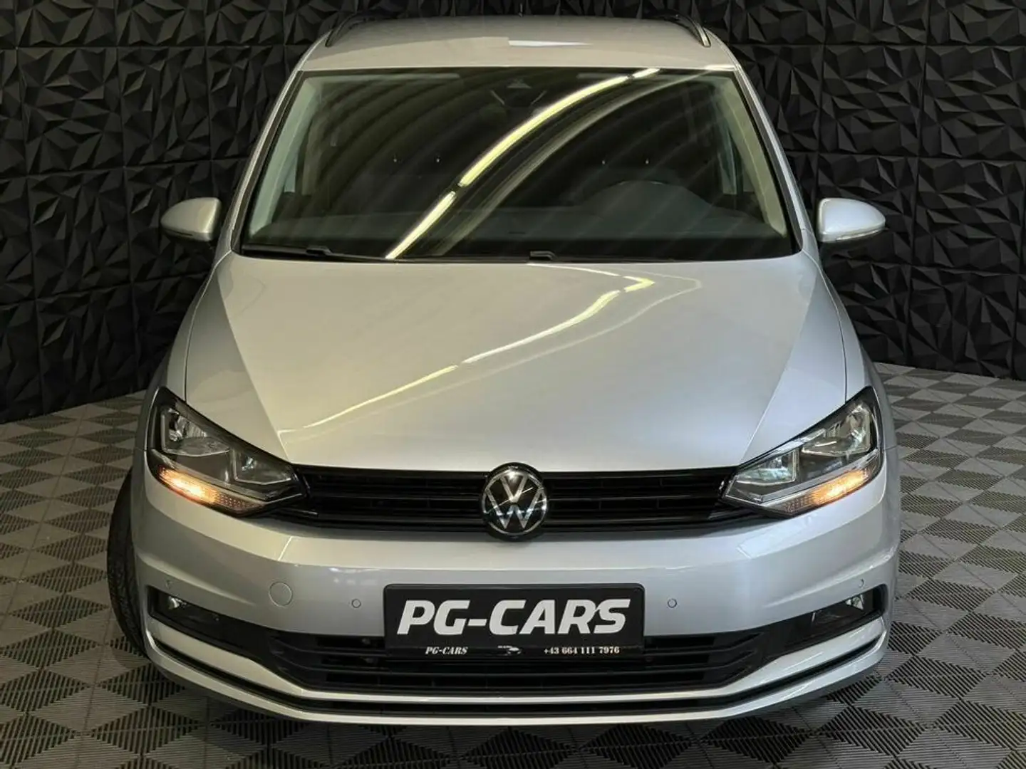 Volkswagen Touran 2.0 TDI *Sommerangebot*MwSt.* Plateado - 2