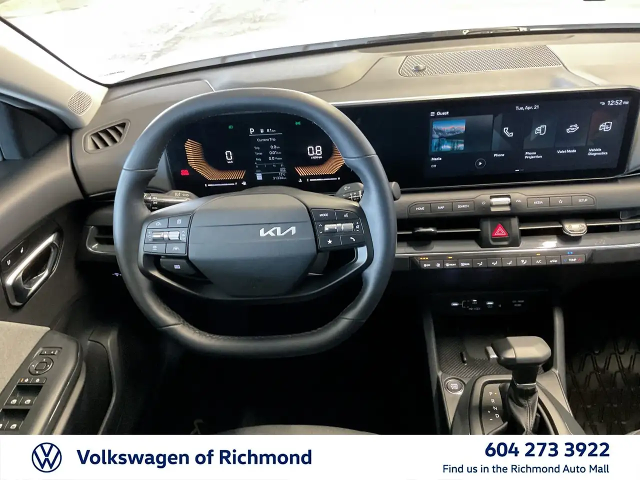 Kia K4 снимка Kia K4