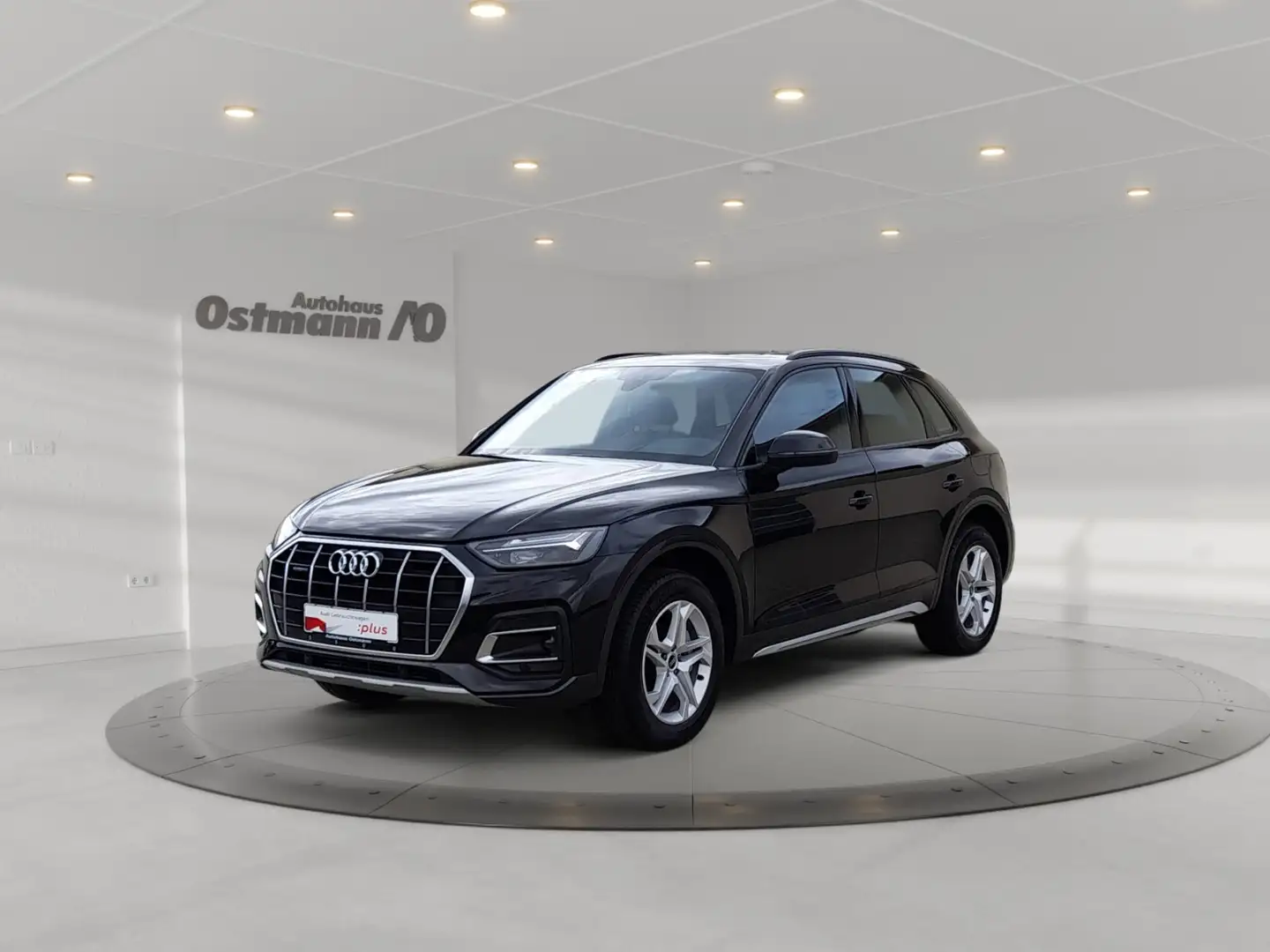 Audi Q5 50 TFSI e quattro advanced AHK HUD S line Schwarz - 2