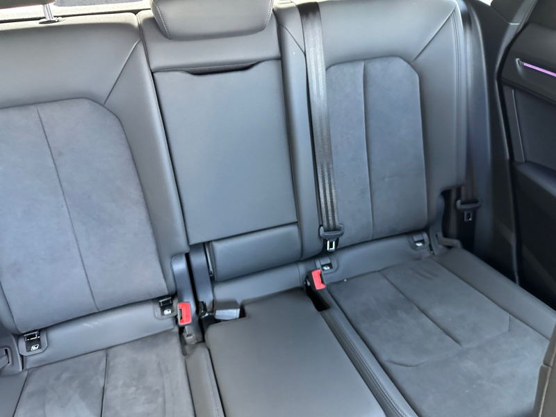 Audi Q3 45 2.0 TFSI quattro S line — photo 15