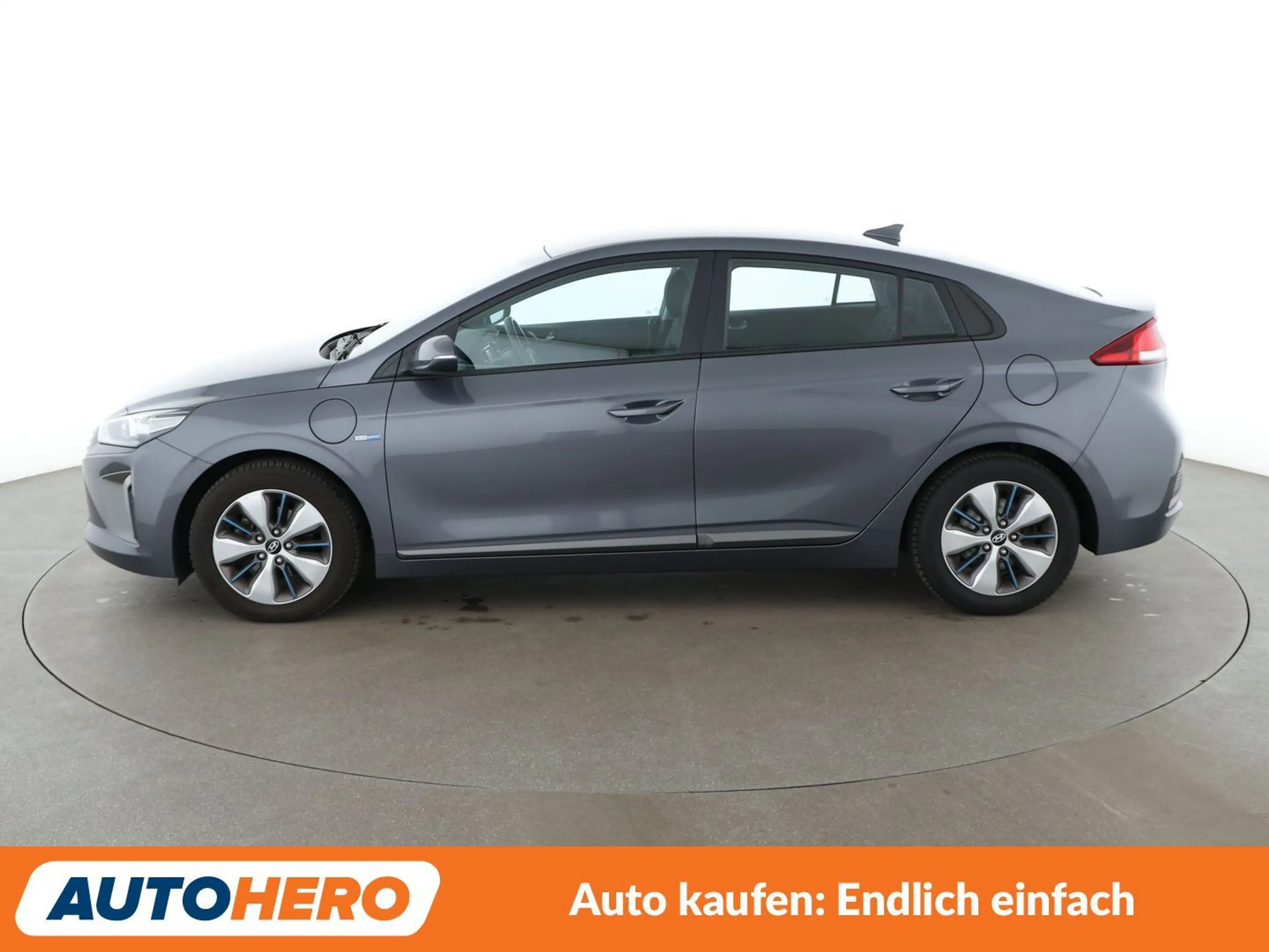 Hyundai IONIQ 1.6 Plug-in Hybrid Trend Aut.*ACC*CAM*PDC*ALU* — photo 3