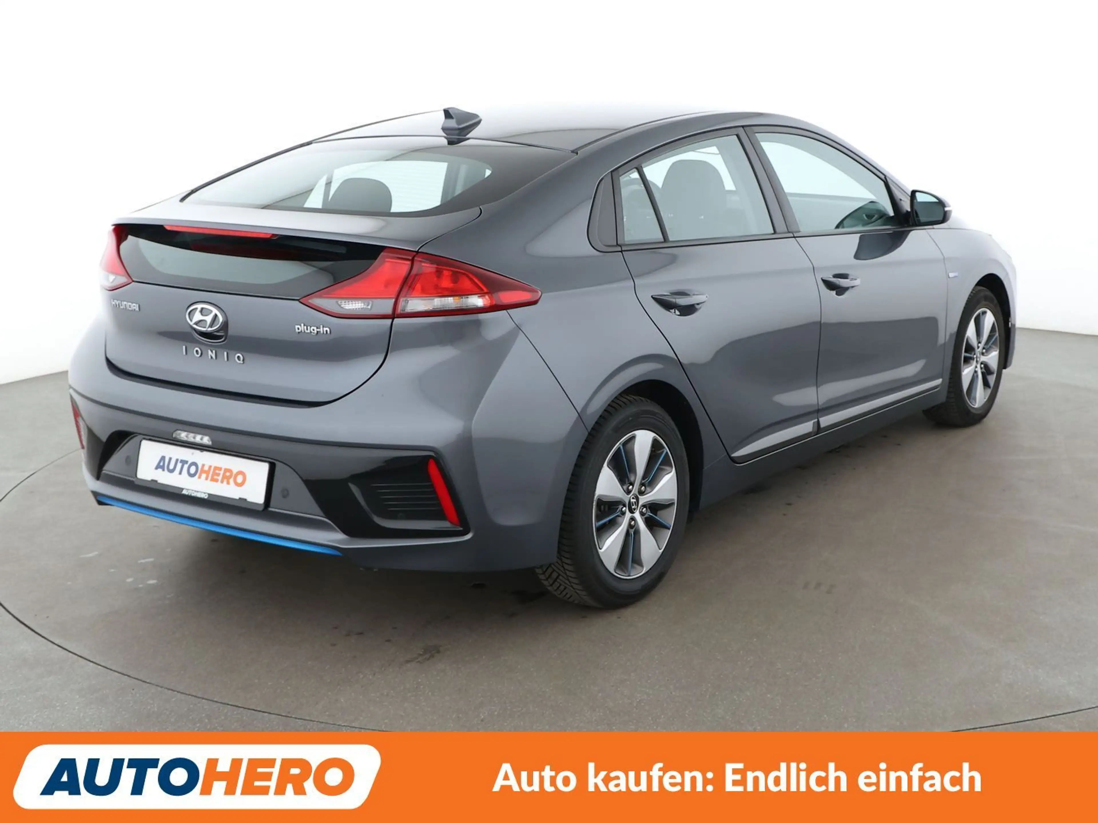 Hyundai IONIQ 1.6 Plug-in Hybrid Trend Aut.*ACC*CAM*PDC*ALU* — photo 6