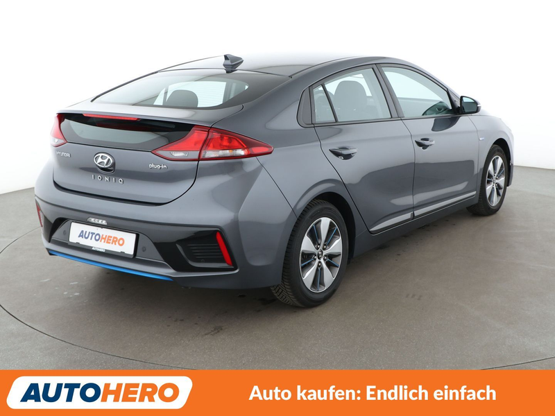 Hyundai IONIQ 1.6 Plug-in Hybrid Trend Aut.*ACC*CAM*PDC*ALU* — photo 6