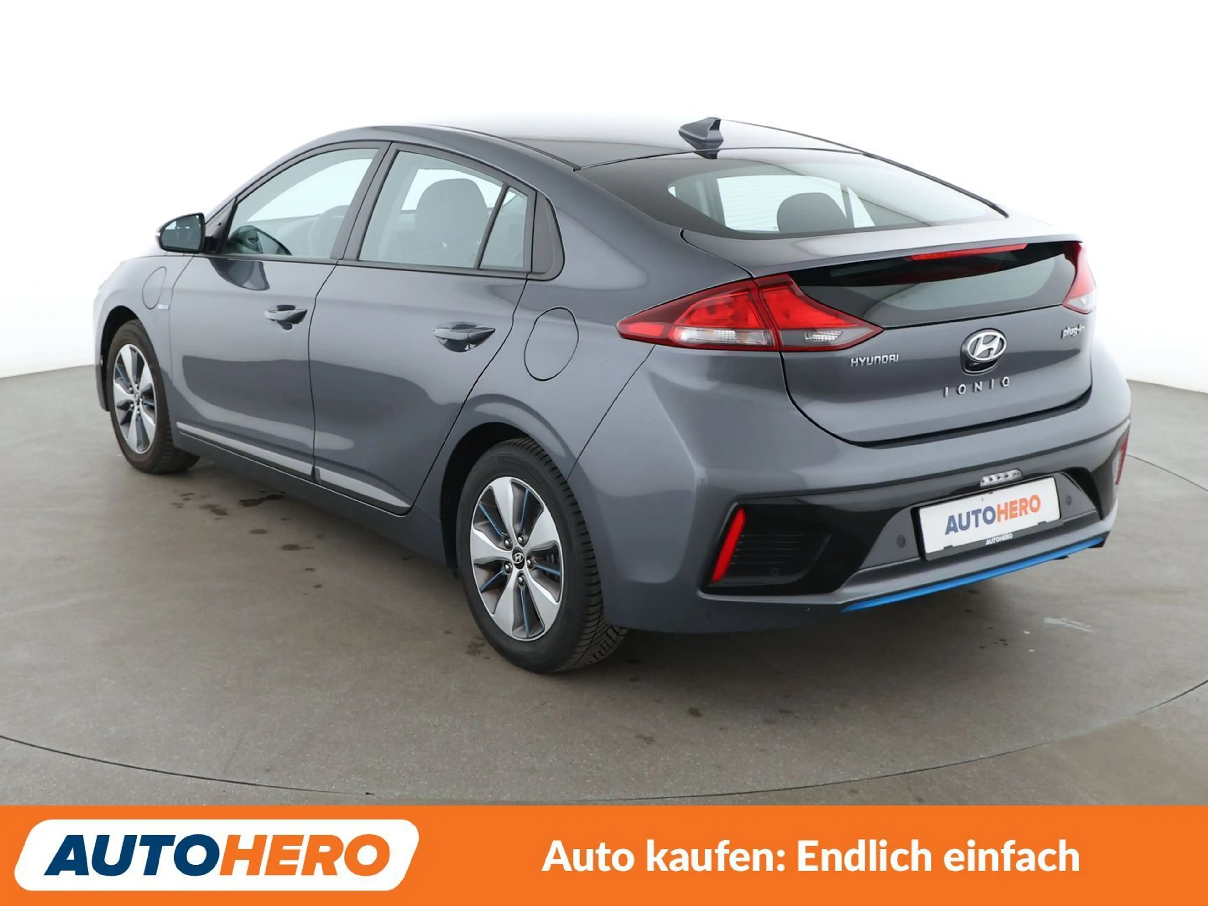 Hyundai IONIQ 1.6 Plug-in Hybrid Trend Aut.*ACC*CAM*PDC*ALU* — photo 4