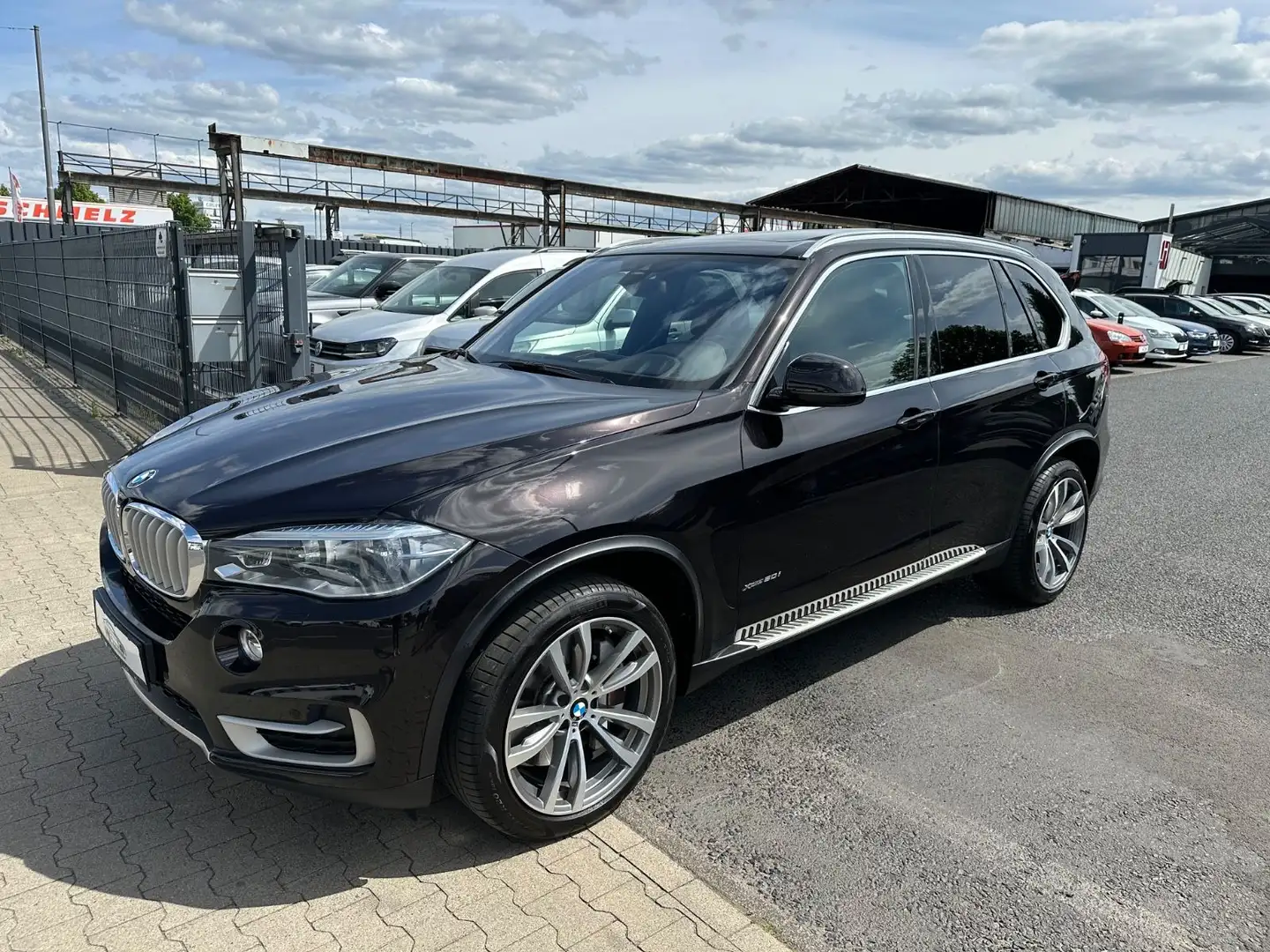 BMW X5 xDrive 50i Individual/Standheizung/ 360°/ B&O Nero - 1