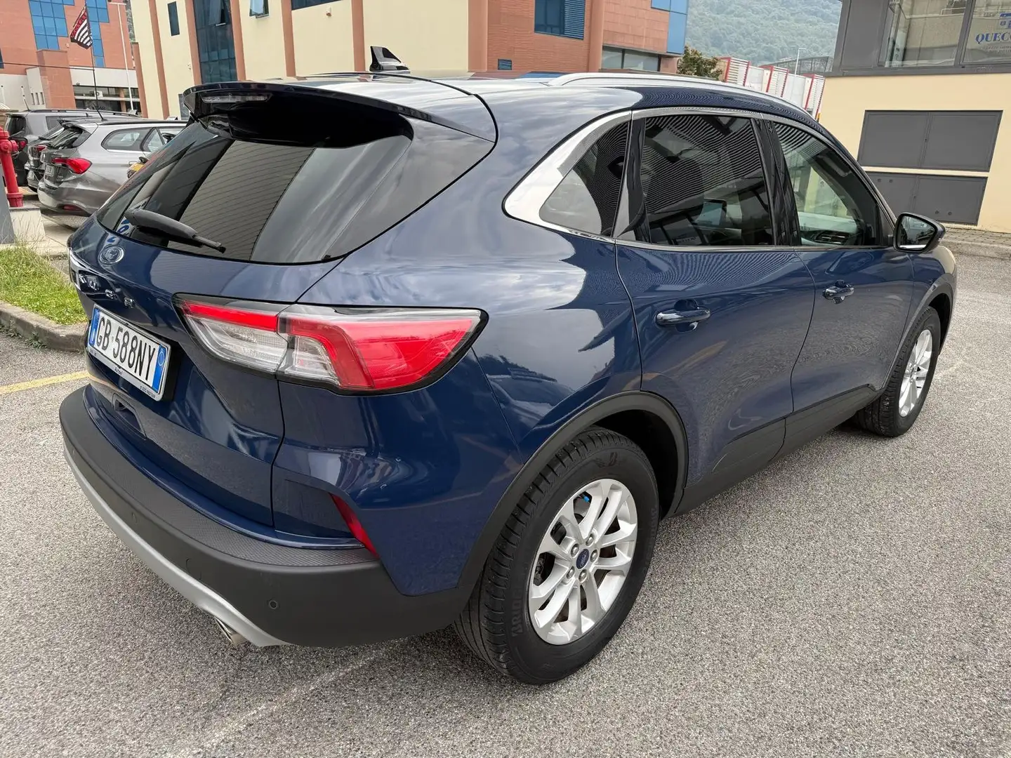 Ford Kuga 1.5 Ecoblue Titanium 2wd 120cv Automatica Blu/Azzurro - 2