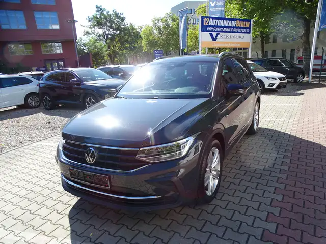 Volkswagen Tiguan 2.0 TDI BMT Active Automatik, Pannorama