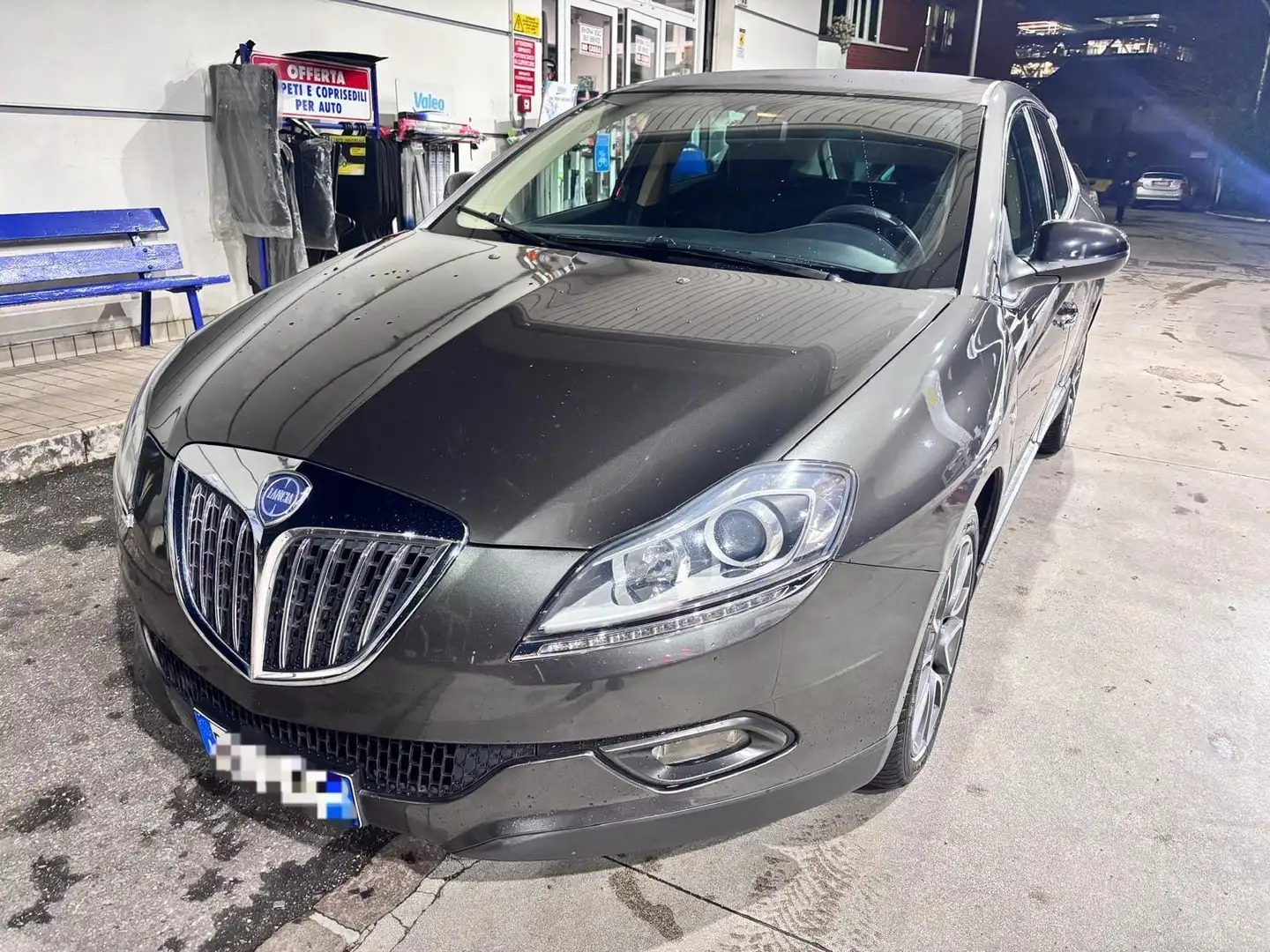 Lancia Delta 2.0 mjt Platino 165cv dpf - 2