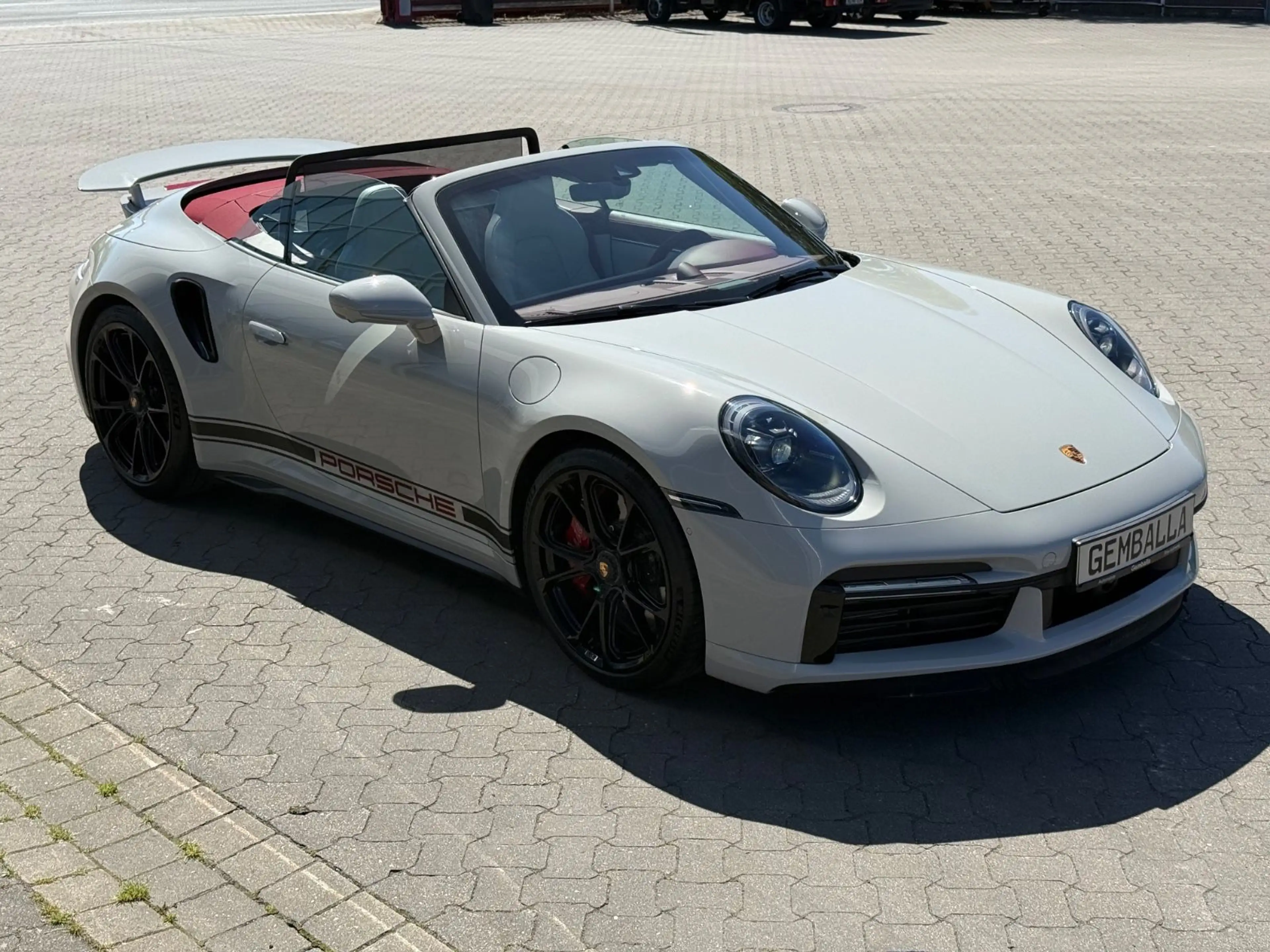 Porsche 992 911 992 TURBO S CABRIO EXCLUSIVE MANUFAKTUR — photo 15
