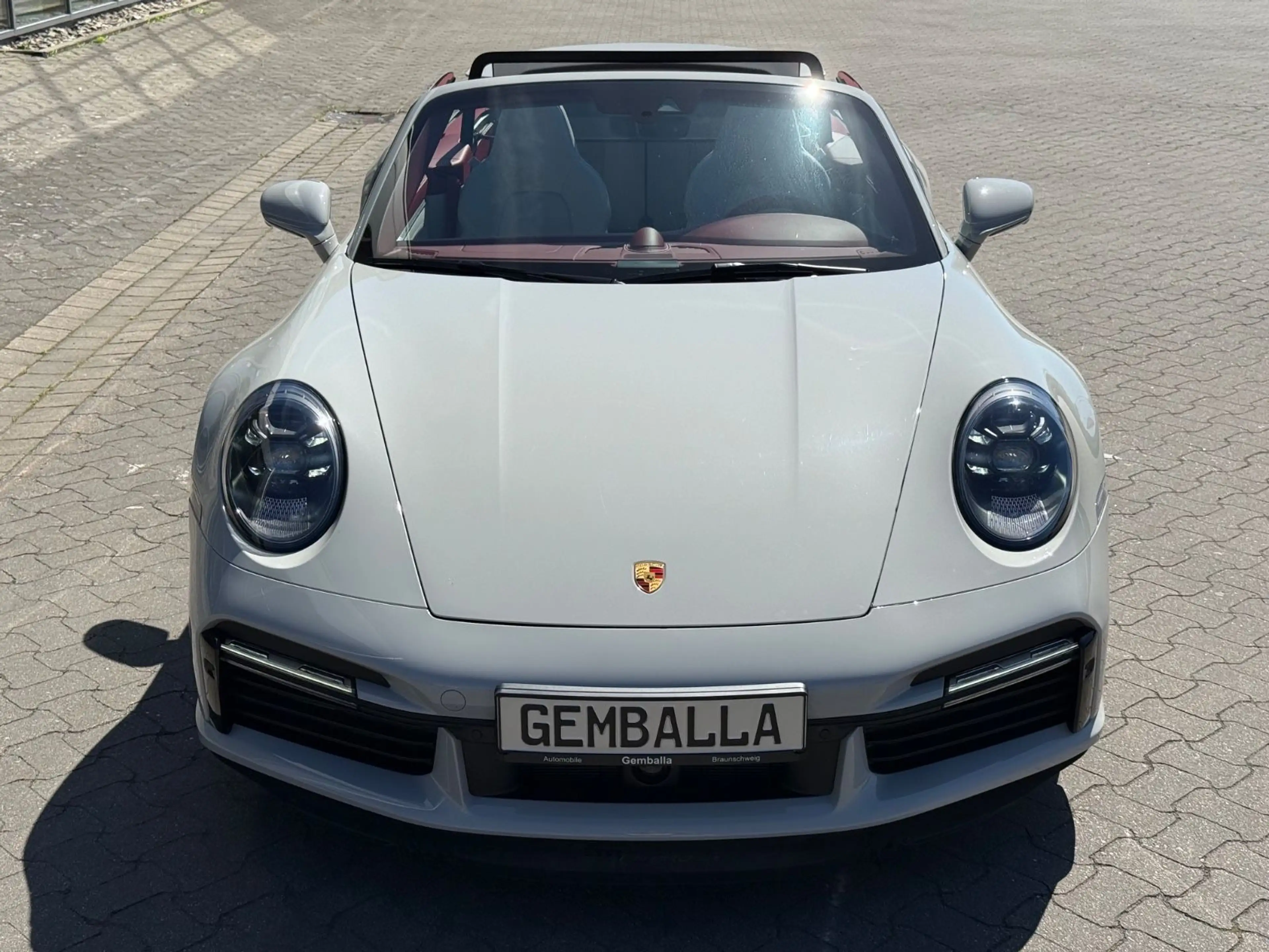 Porsche 992 911 992 TURBO S CABRIO EXCLUSIVE MANUFAKTUR — photo 13