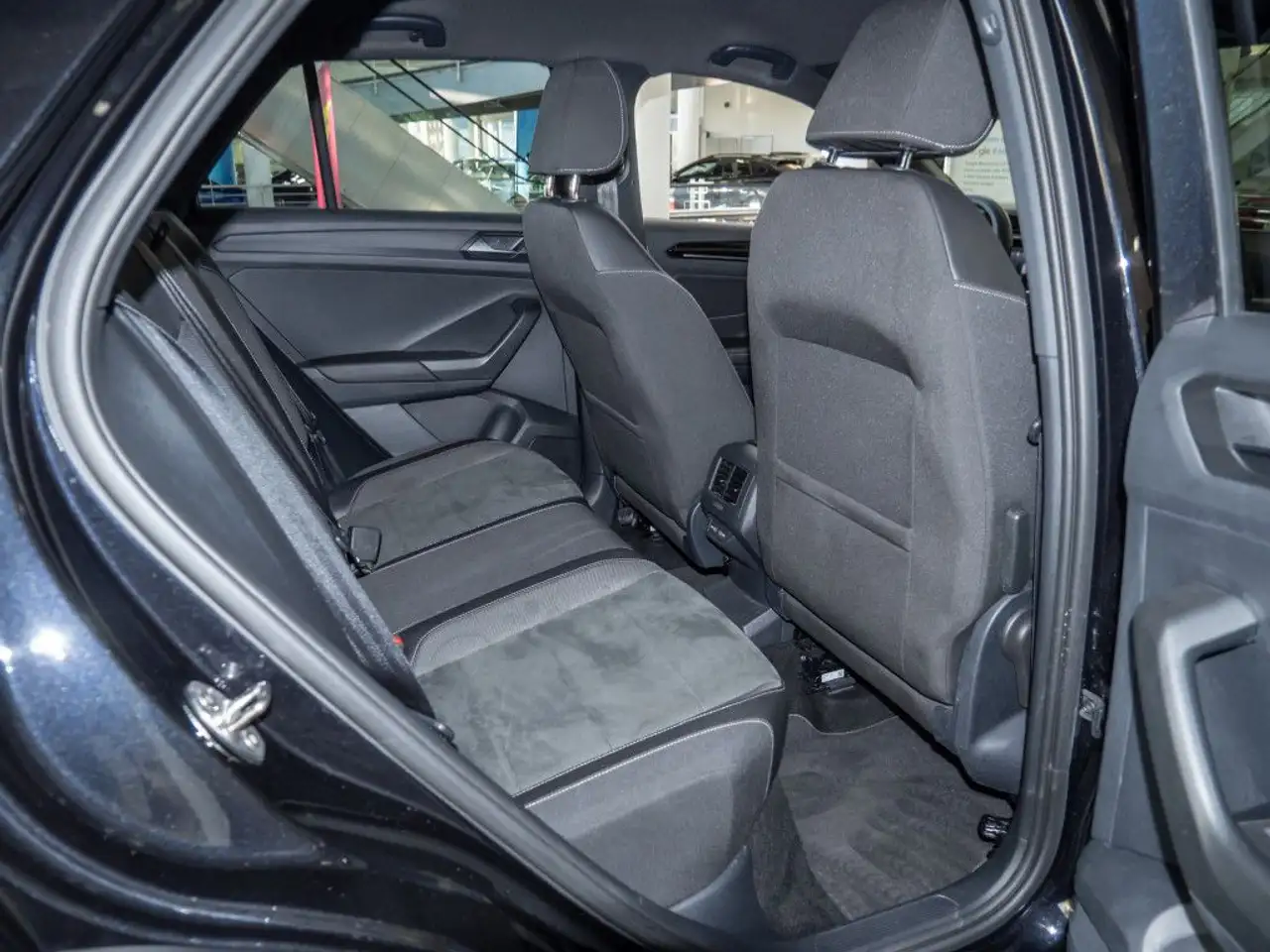 Volkswagen T-Roc, фото 5