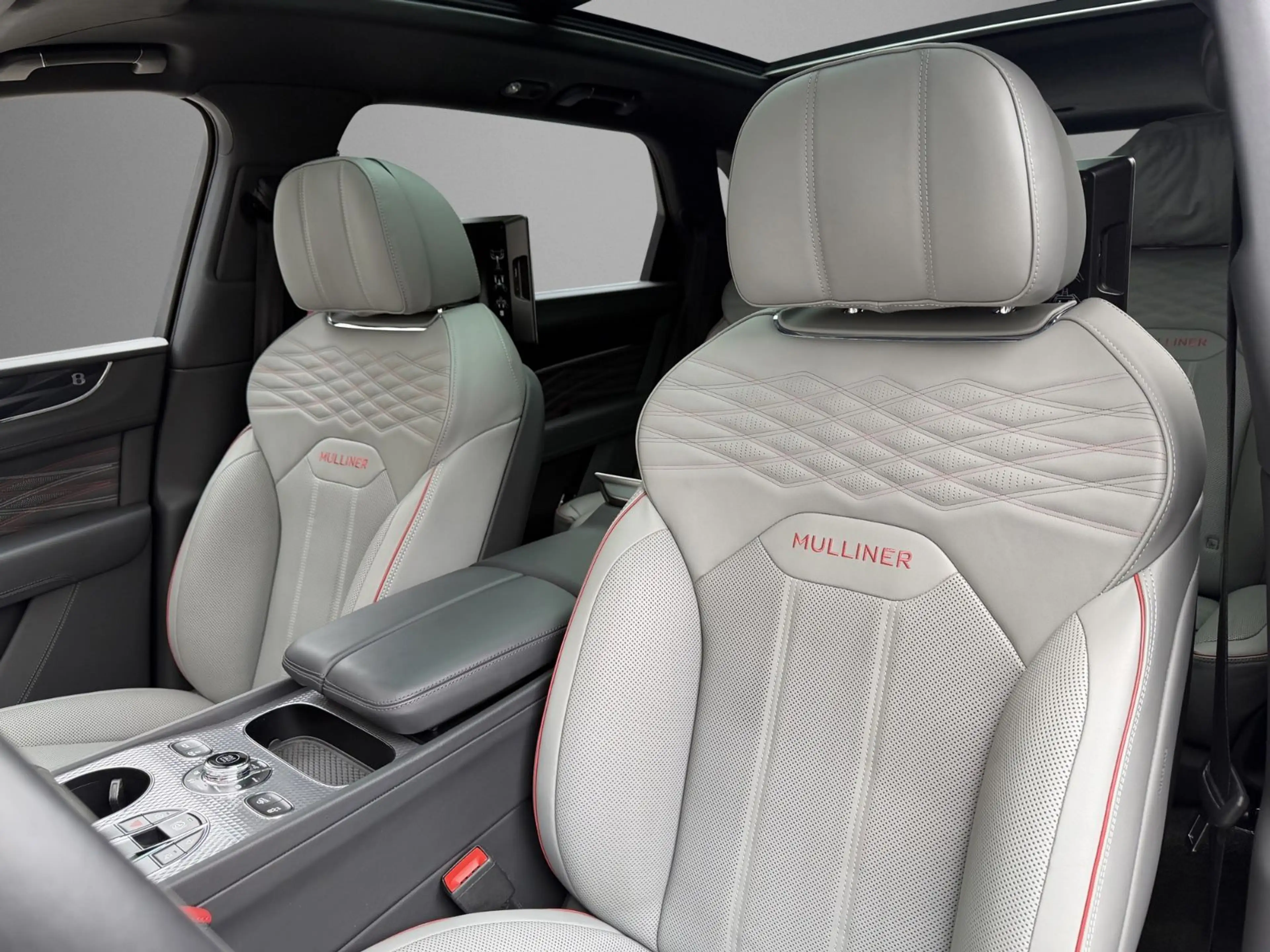 Bentley Bentayga V8 EWB MULLINER - BENTLEY BERLIN — photo 13