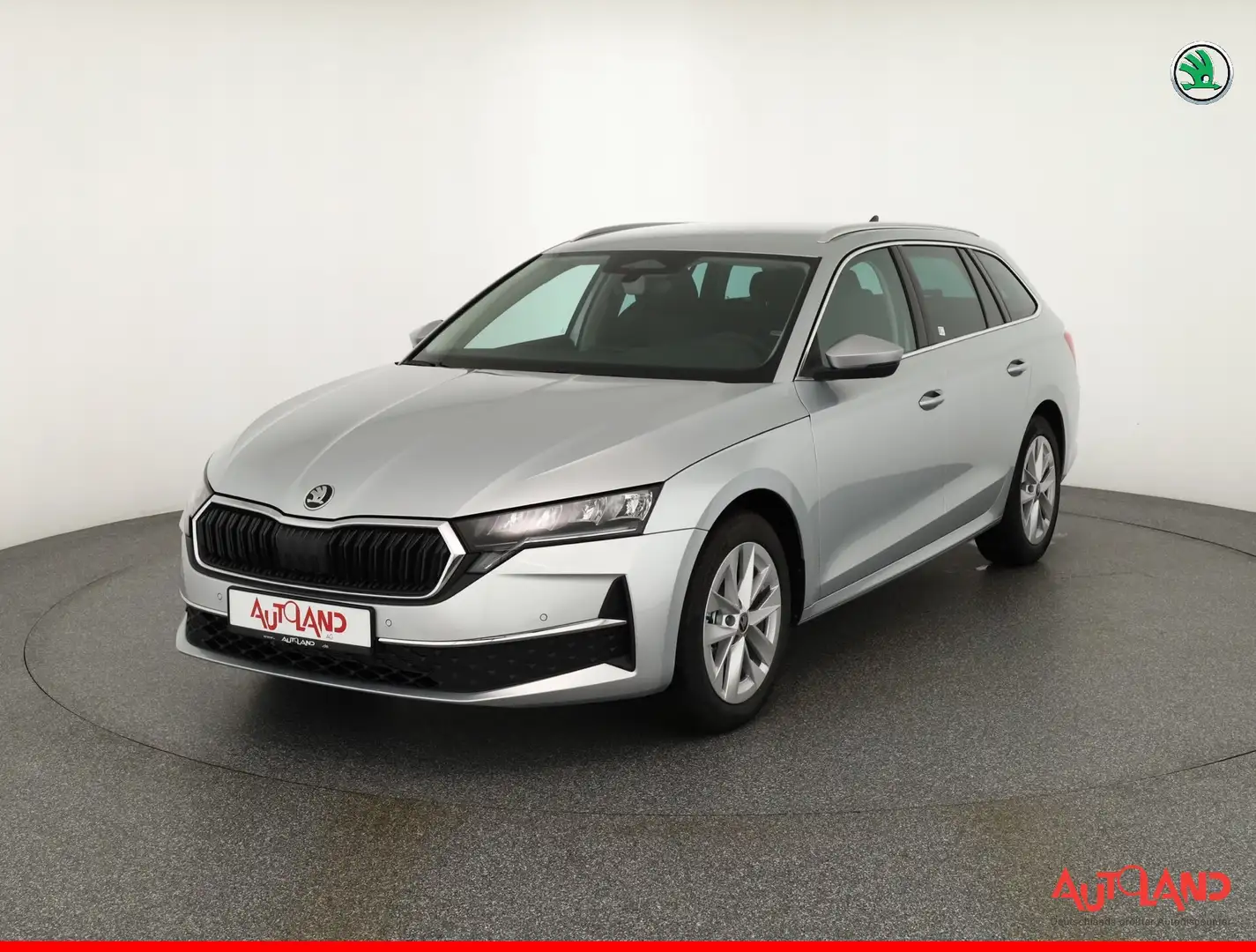 Skoda Octavia Combi 1.5 TSI DSG LED Navi ACC AHK Argent - 1
