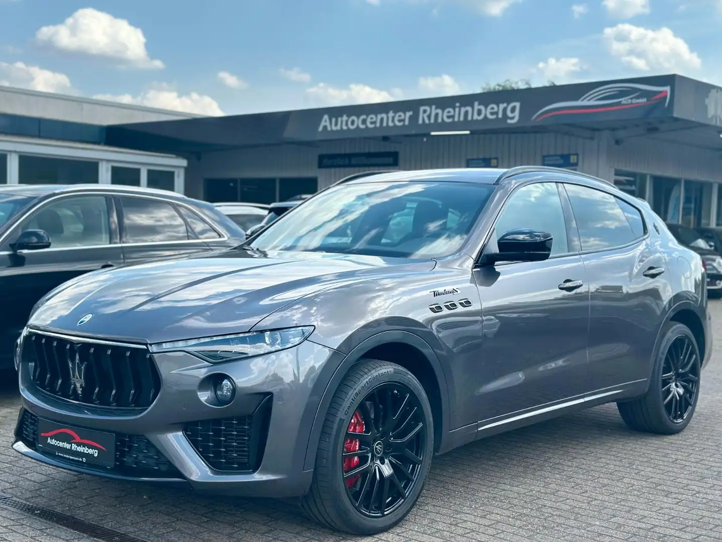 Maserati Levante Modena S Panorama 1.Hnd Ins. Top Gris - 1