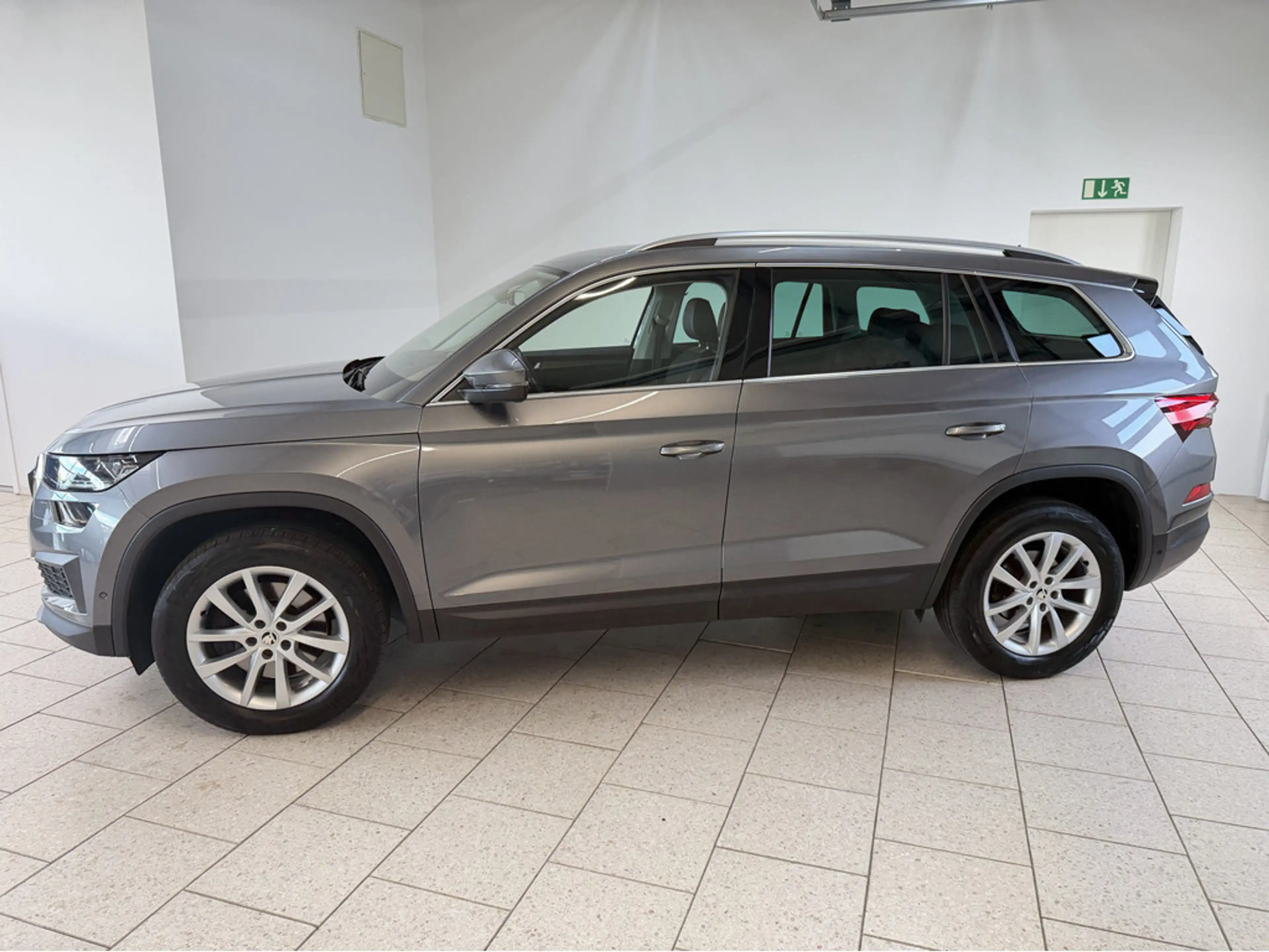 Skoda Kodiaq 2.0 TSI DSG Style 4x4 Navi ACC AHK Mat — photo 2