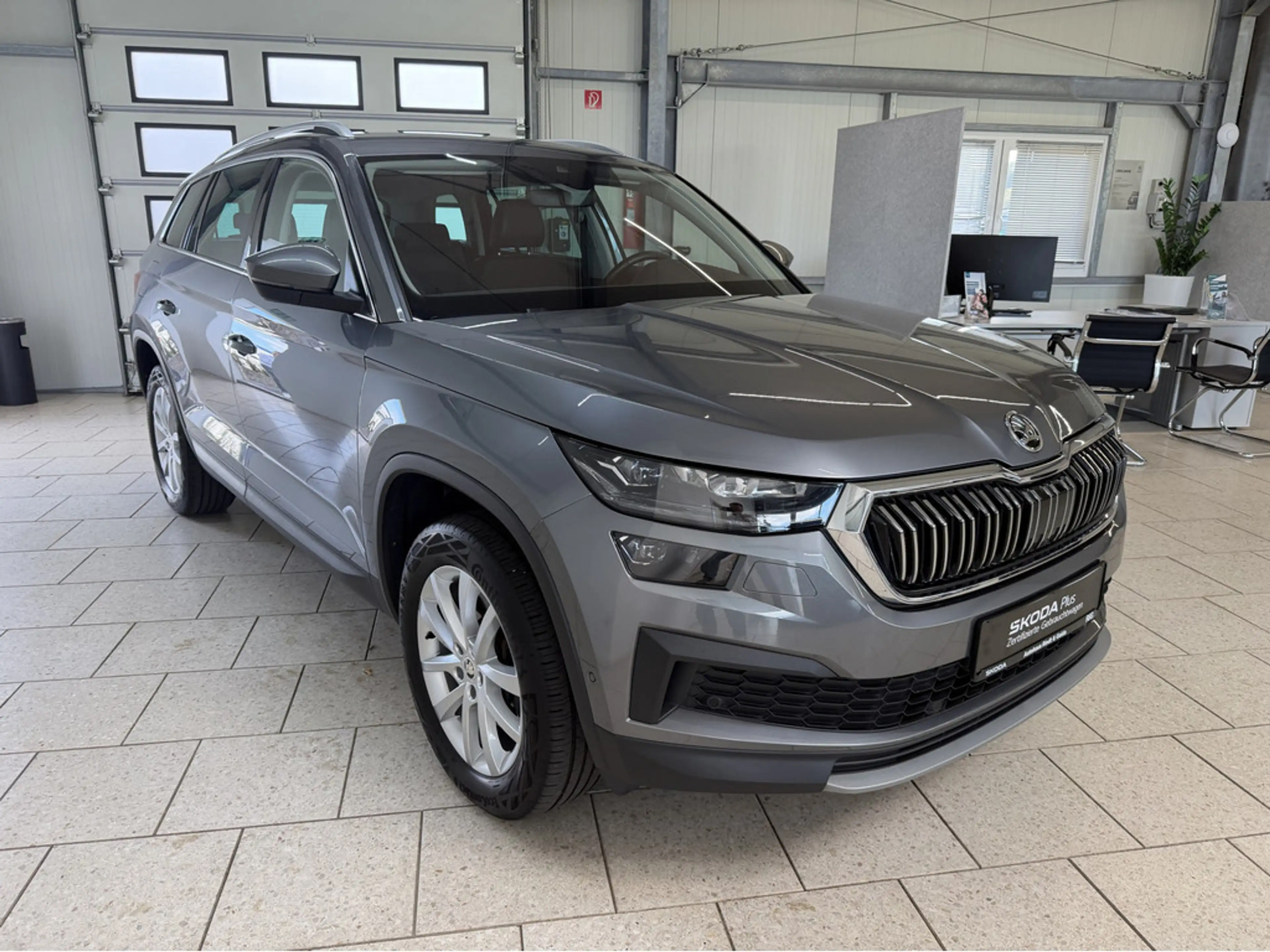 Skoda Kodiaq 2.0 TSI DSG Style 4x4 Navi ACC AHK Mat — photo 10