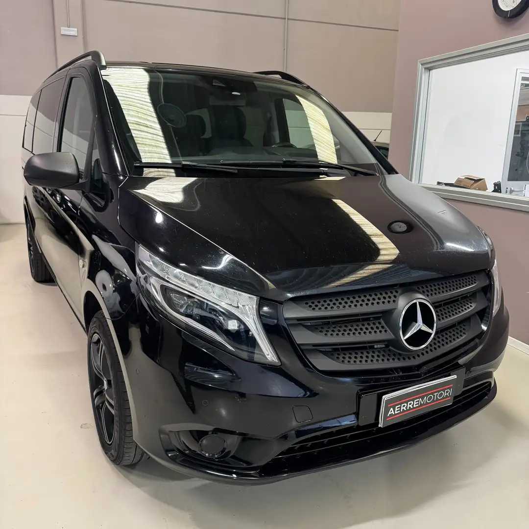 Mercedes-Benz Vito 119 Mixto Long 4X4 Auto - Gancio Traino Full Led Nero - 2