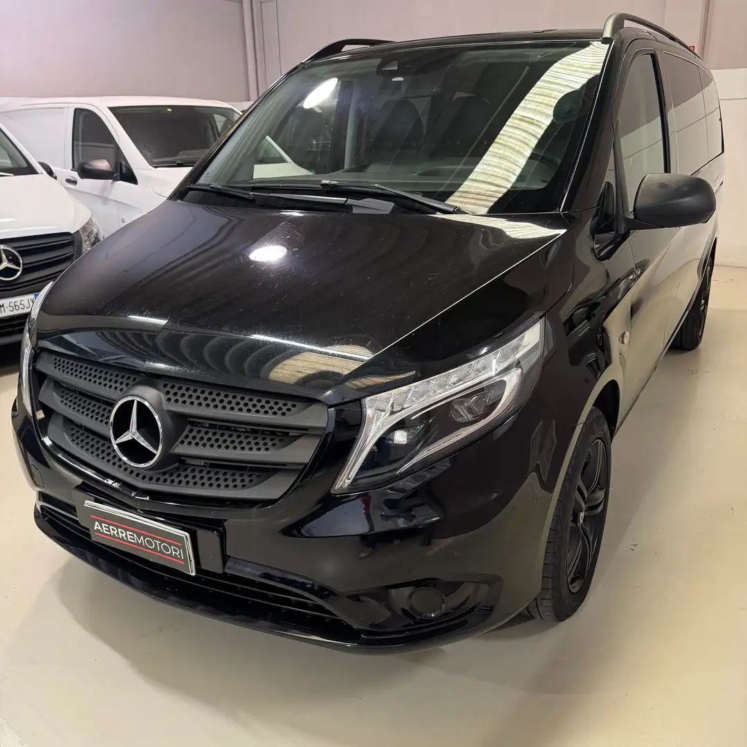 Mercedes-Benz Vito 119 Mixto Long 4X4 Auto - Gancio Traino Full Led Nero - 1