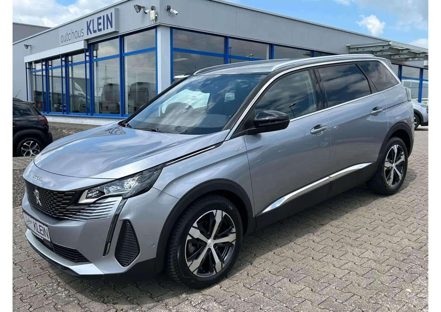 Peugeot 5008 GT *EAT8*FULL-LED*NAVI*CARPLAY*7 SITZER* Gris - 2