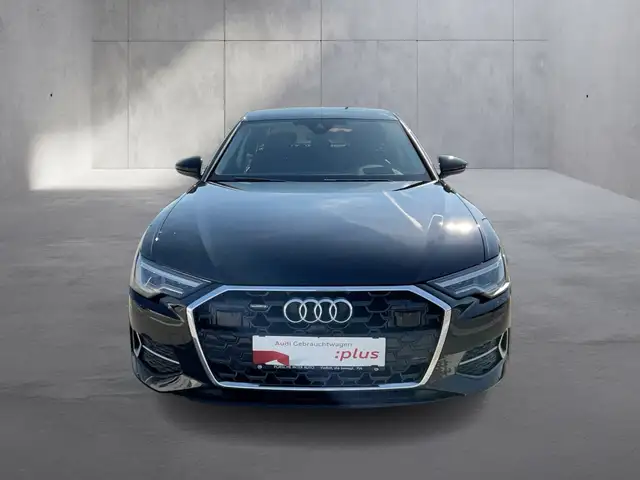 Audi A6 view 8