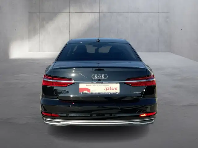 Audi A6 view 5