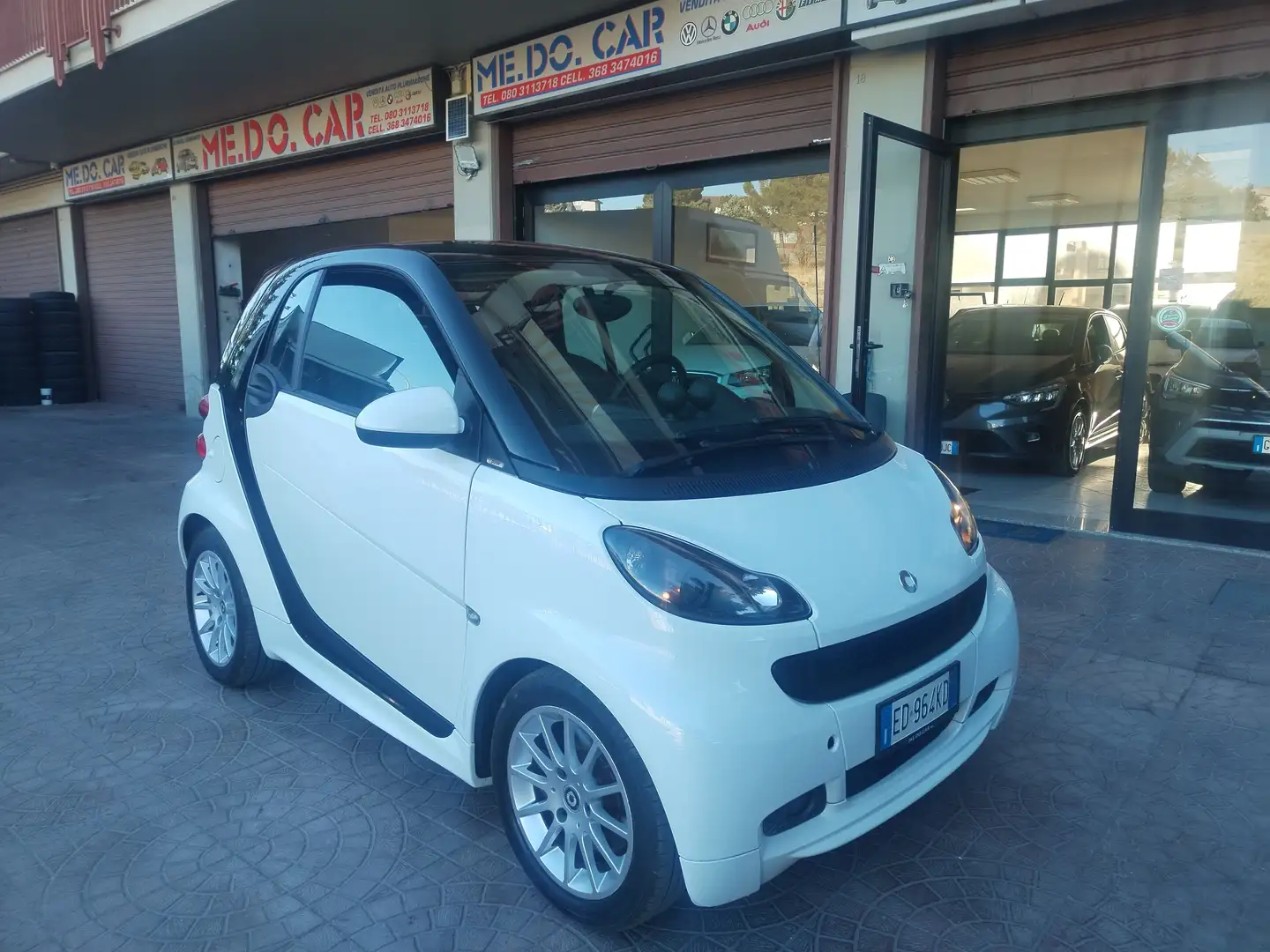 smart forTwo Fortwo II 2010 0.8 cdi Passion 54cv Blanc - 1