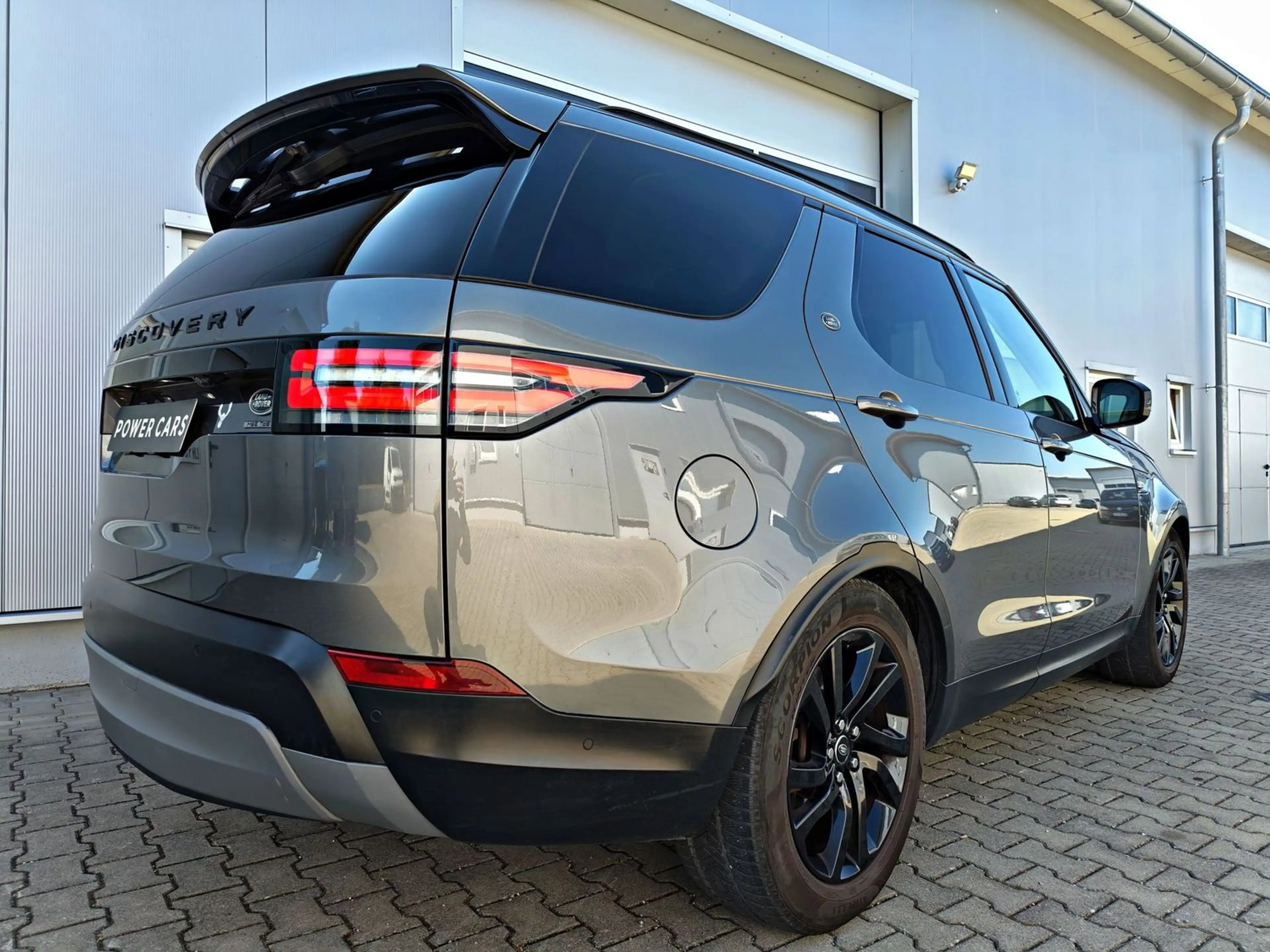 Land Rover Discovery HSE PANO*AHK 3,5t*HUD*DAB*Memory*Keyless — photo 8