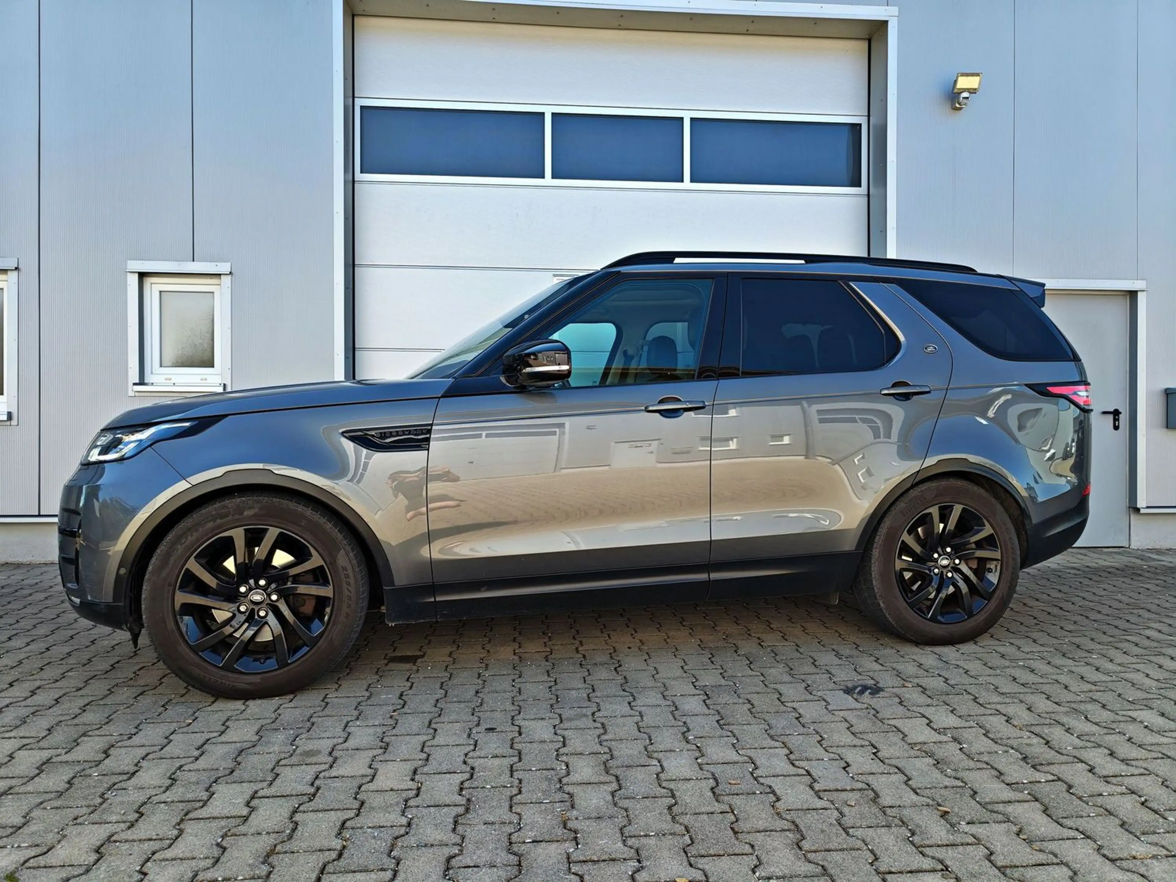 Land Rover Discovery HSE PANO*AHK 3,5t*HUD*DAB*Memory*Keyless — photo 5