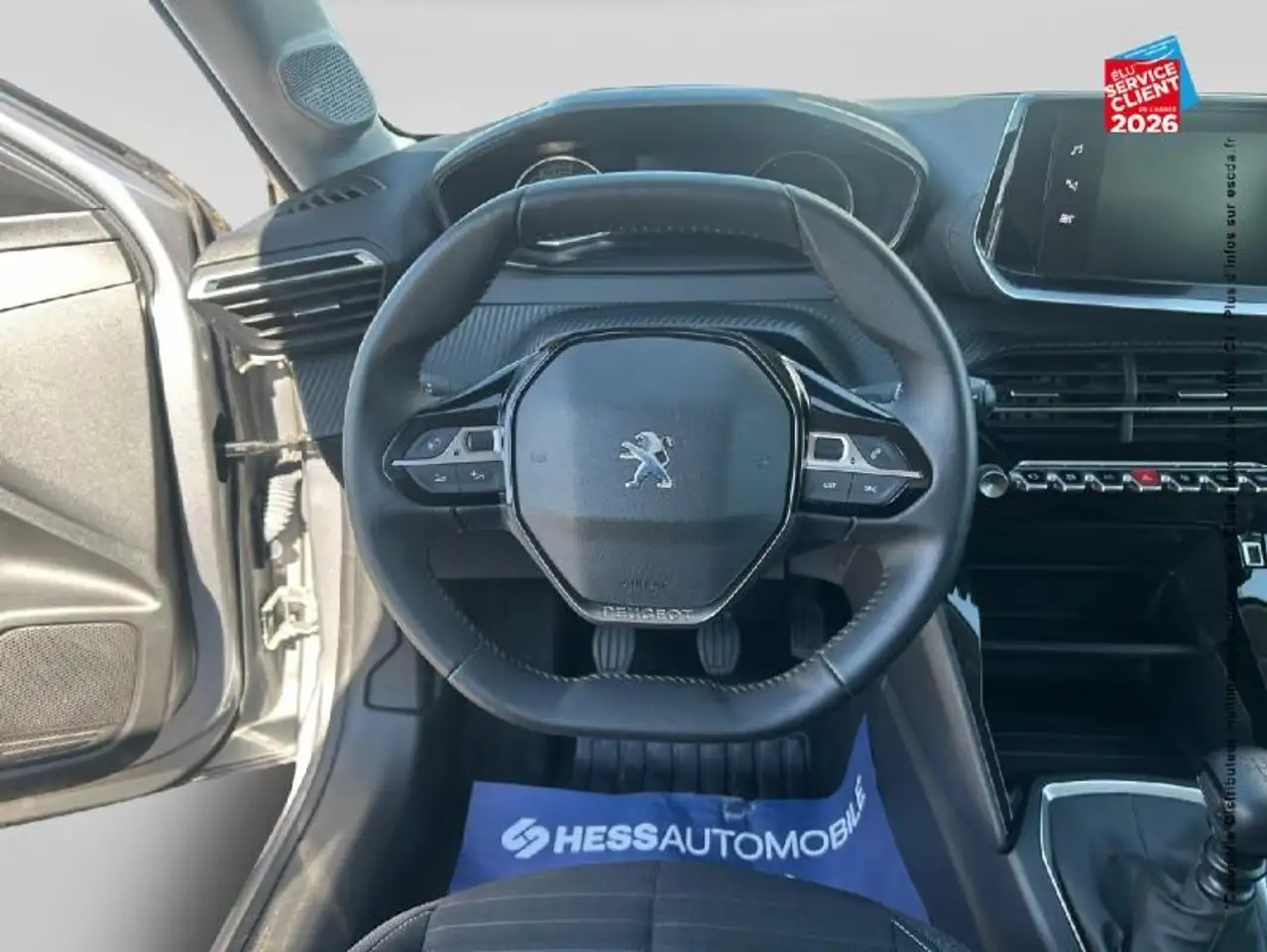 Peugeot 208 208 — photo 12