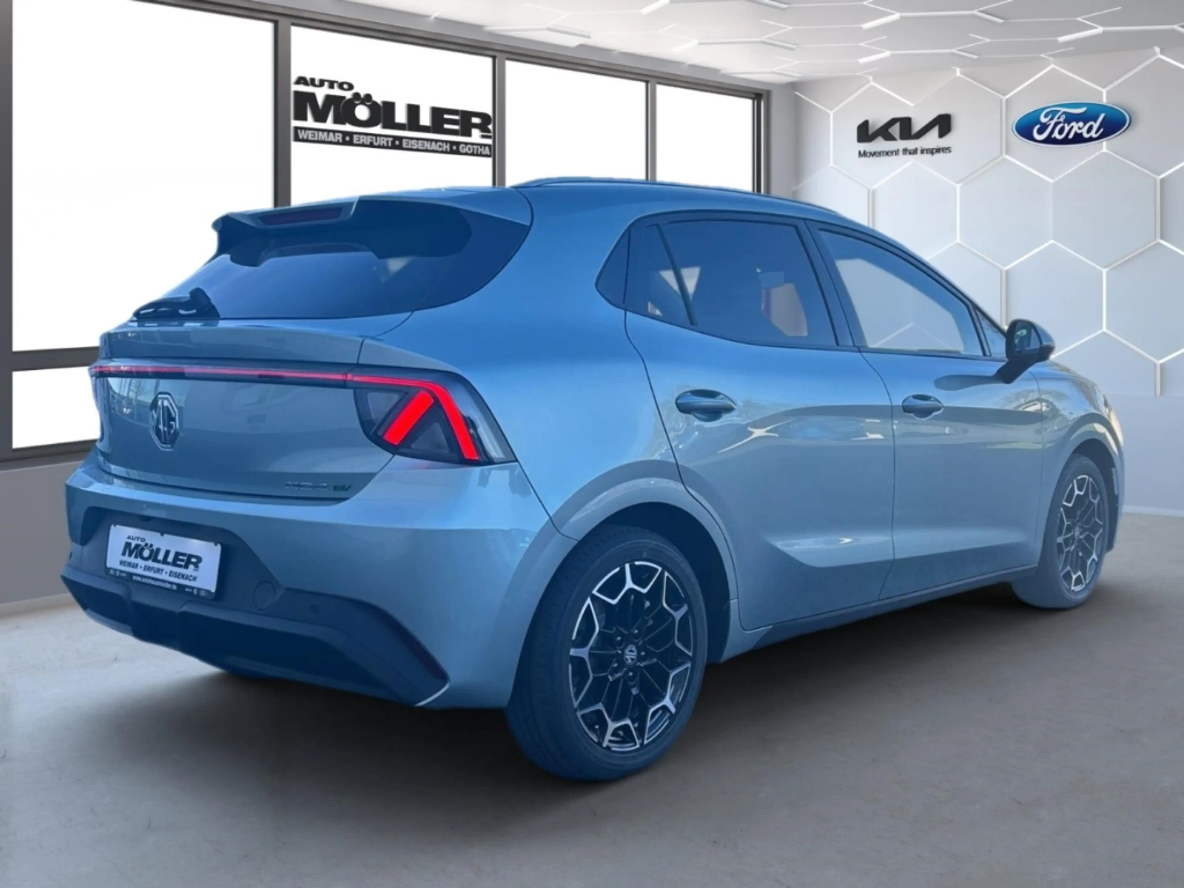 MG MG4 54kWh Premium 360°Navi Tempomat PDC Klimaauto Live — photo 5