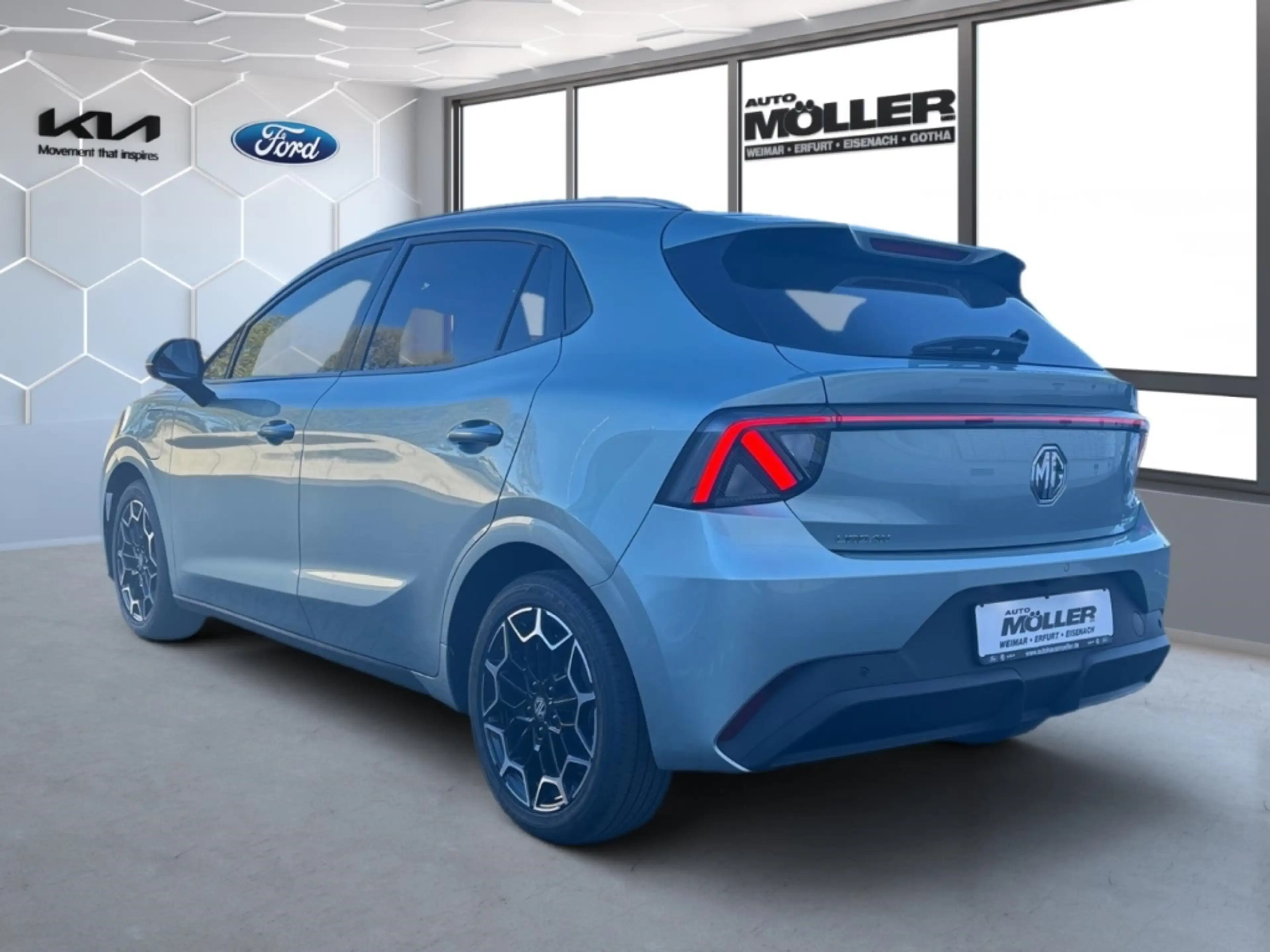MG MG4 54kWh Premium 360°Navi Tempomat PDC Klimaauto Live — photo 6