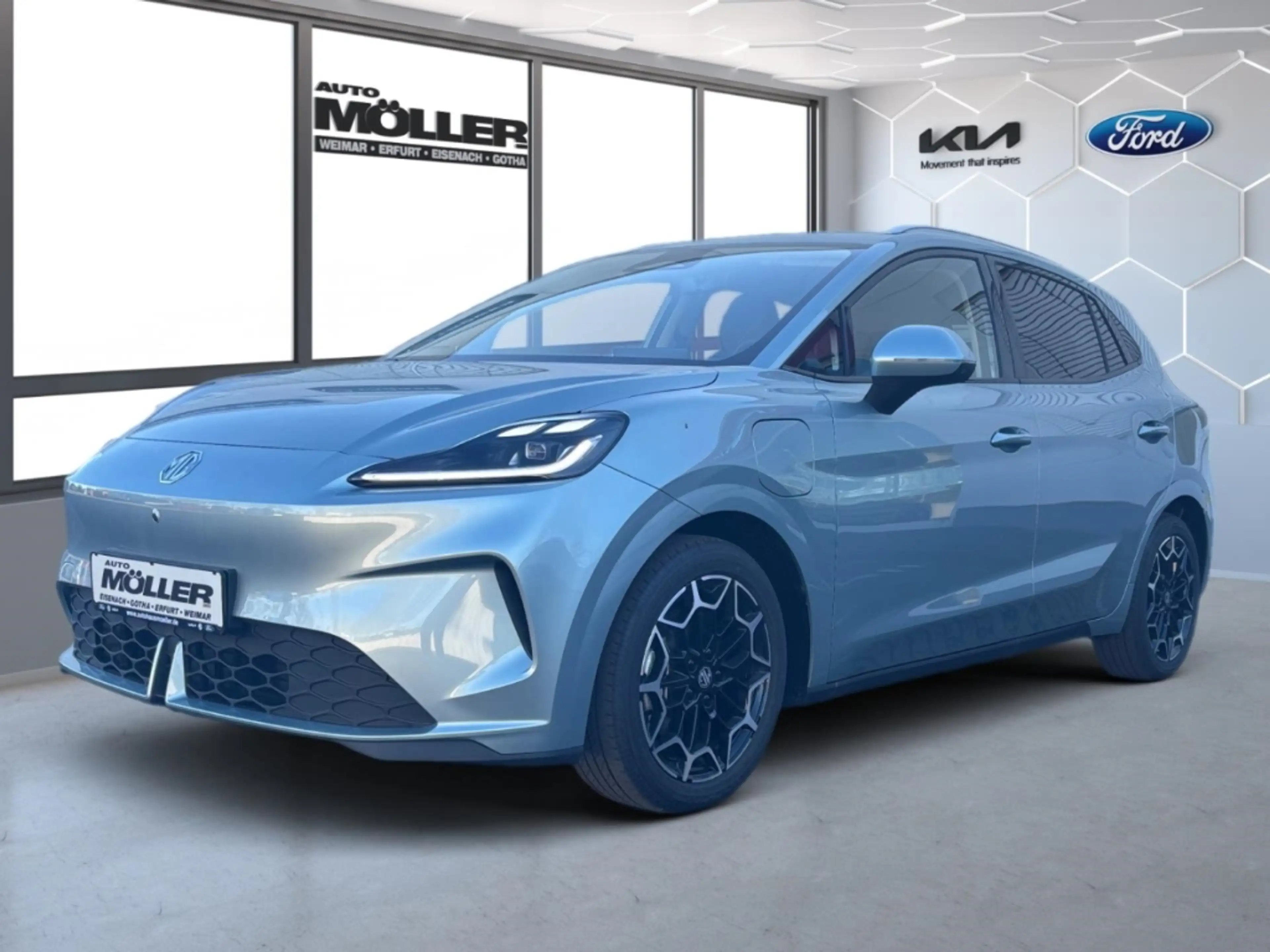 MG MG4 54kWh Premium 360°Navi Tempomat PDC Klimaauto Live — photo 2