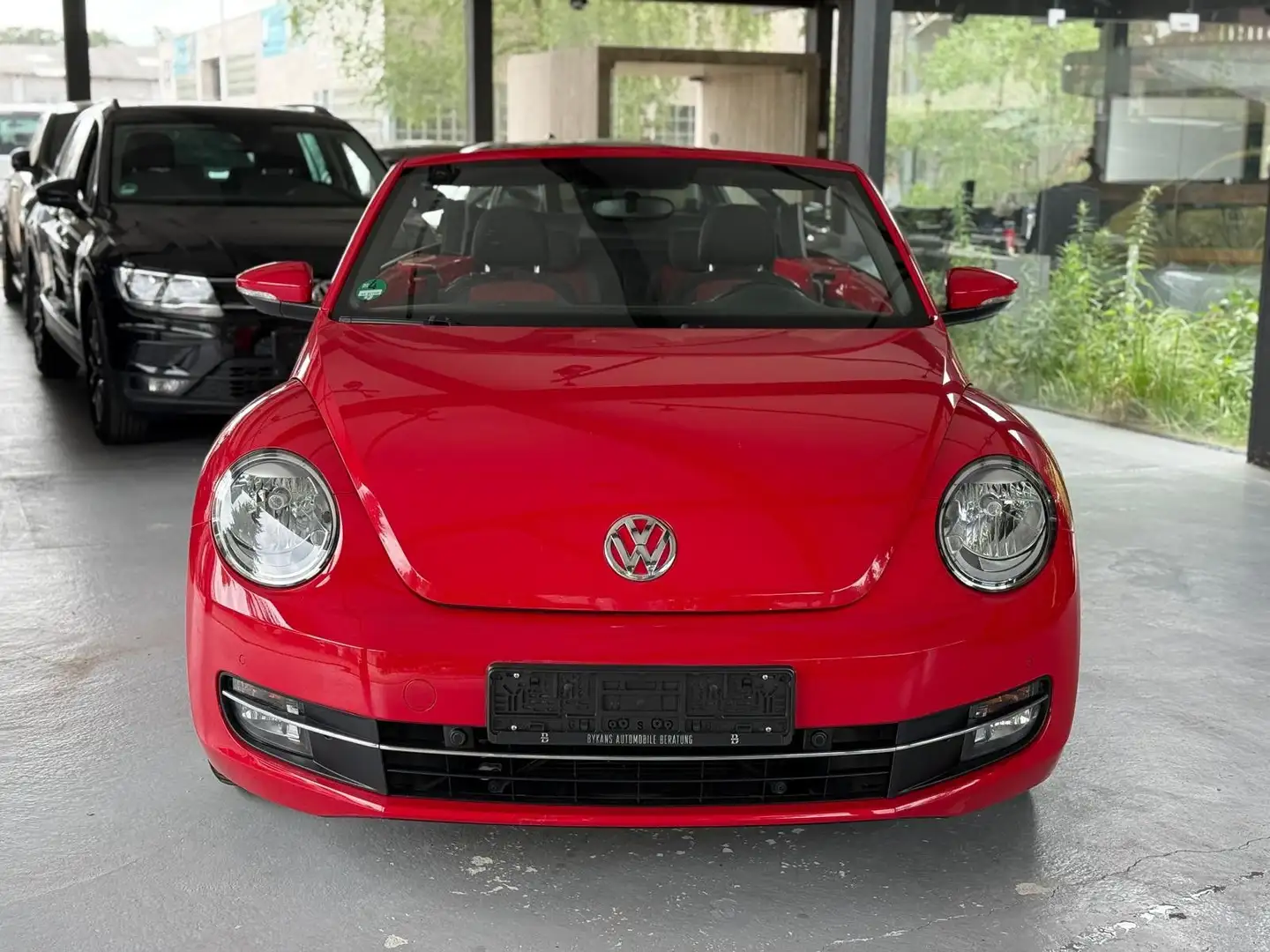Volkswagen Beetle Cabriolet Design-1.2 TSI-Navi-Pdc-Klima Rot - 2