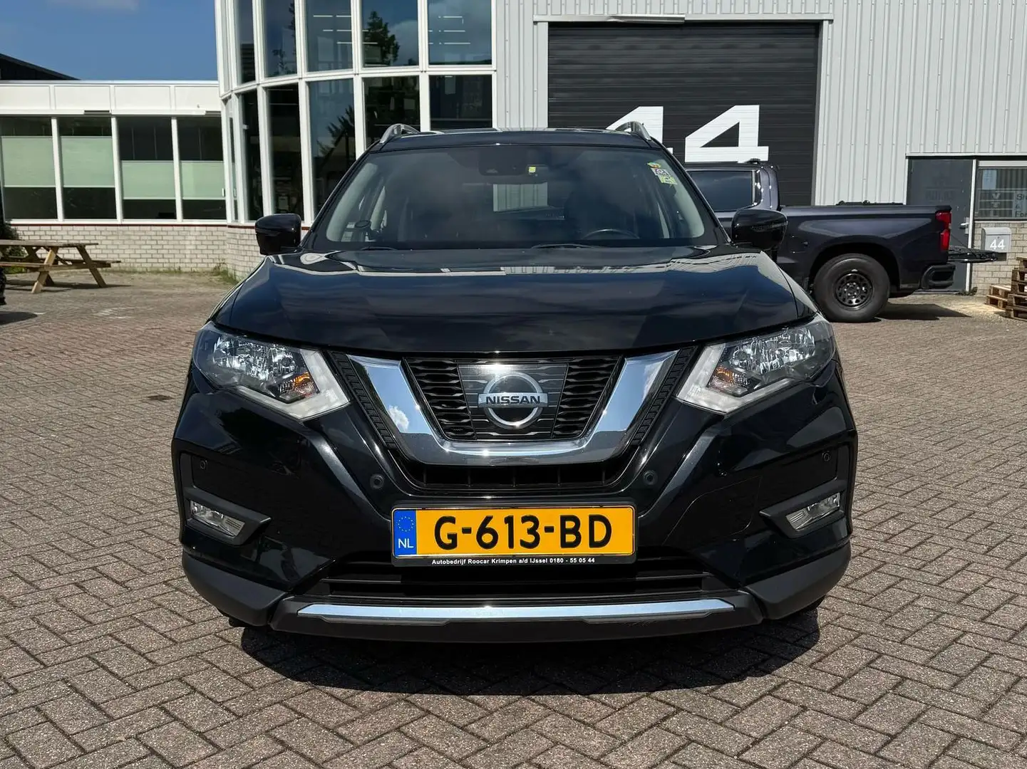 Nissan X-Trail X-Trail 1.6 DIG-T N-Connecta crna - 1